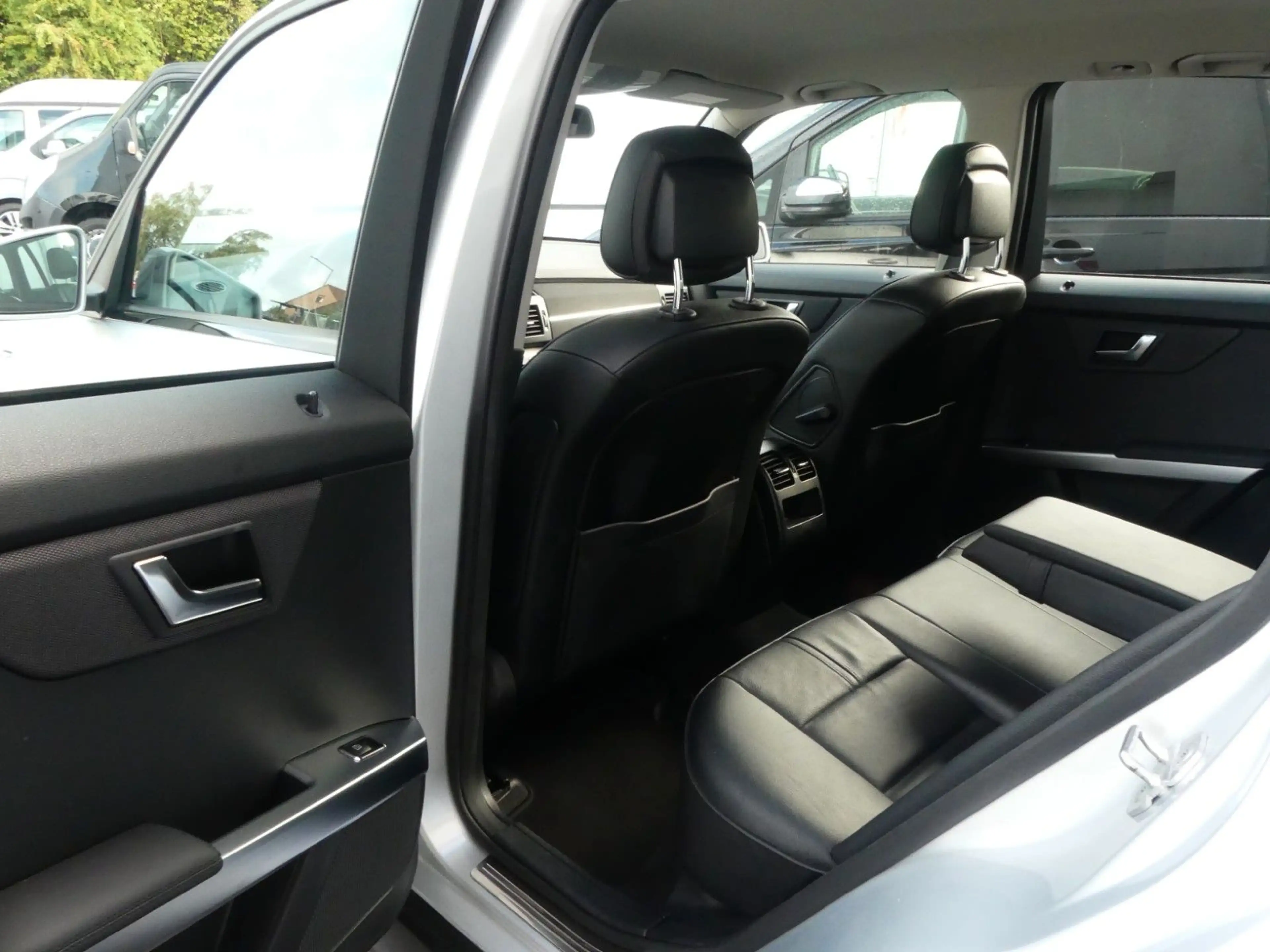 Mercedes-Benz GLK 350 CDI 4Matic 2. Hand | Navi | Leder |Xenon — photo 13