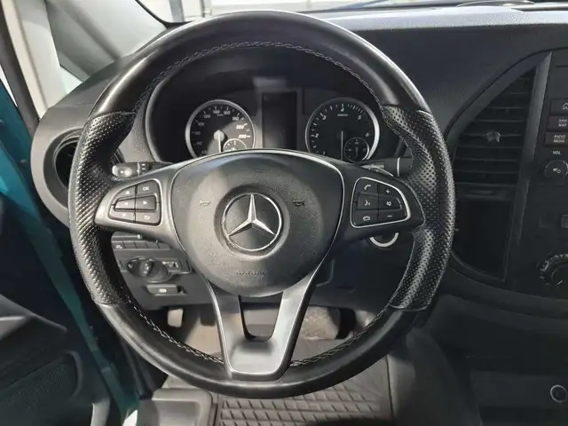 Mercedes-Benz Vito view 10
