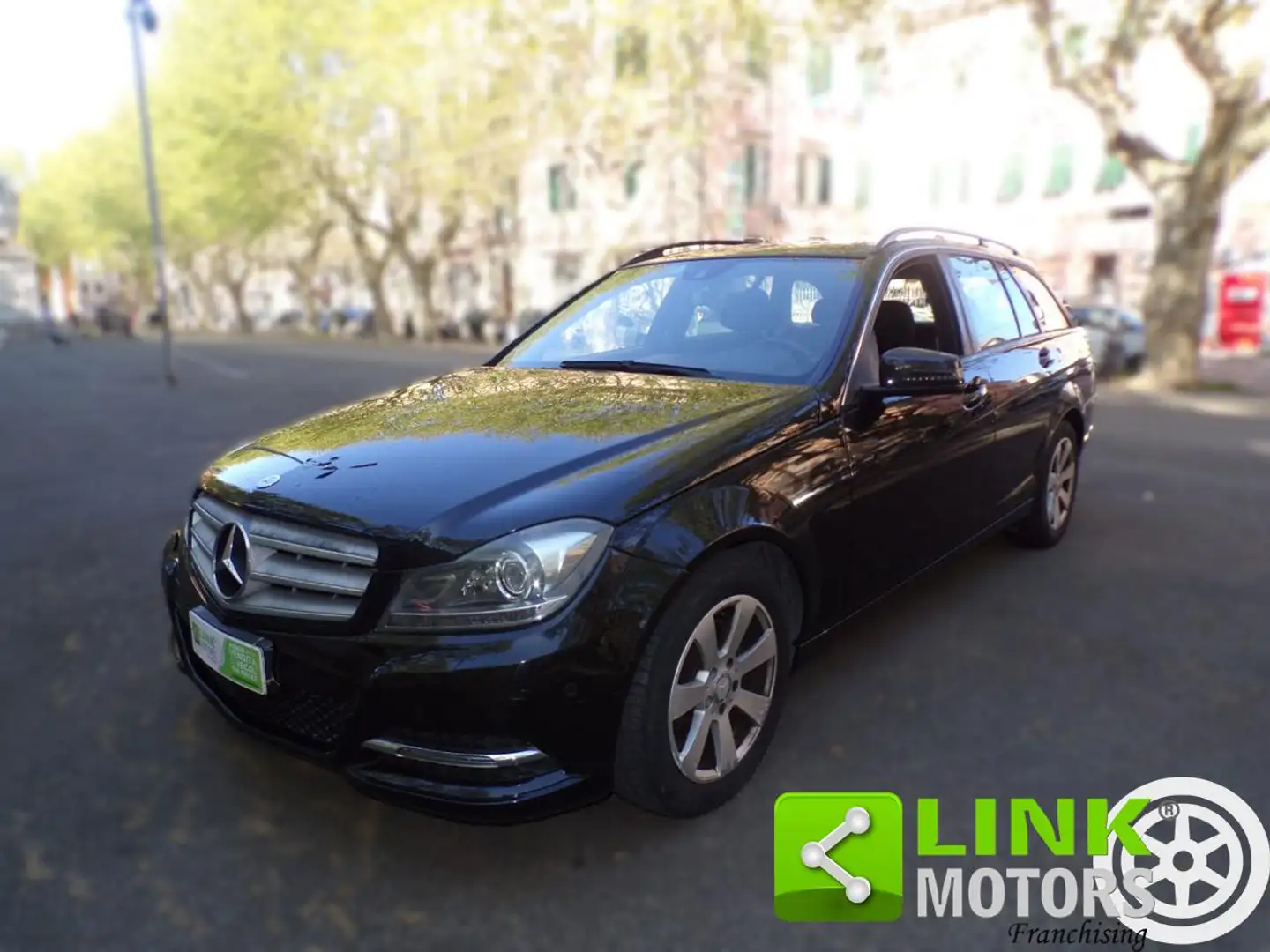 Mercedes-Benz C 200 CDI S.W. BlueEFFICIENCY Executive Schwarz - 1