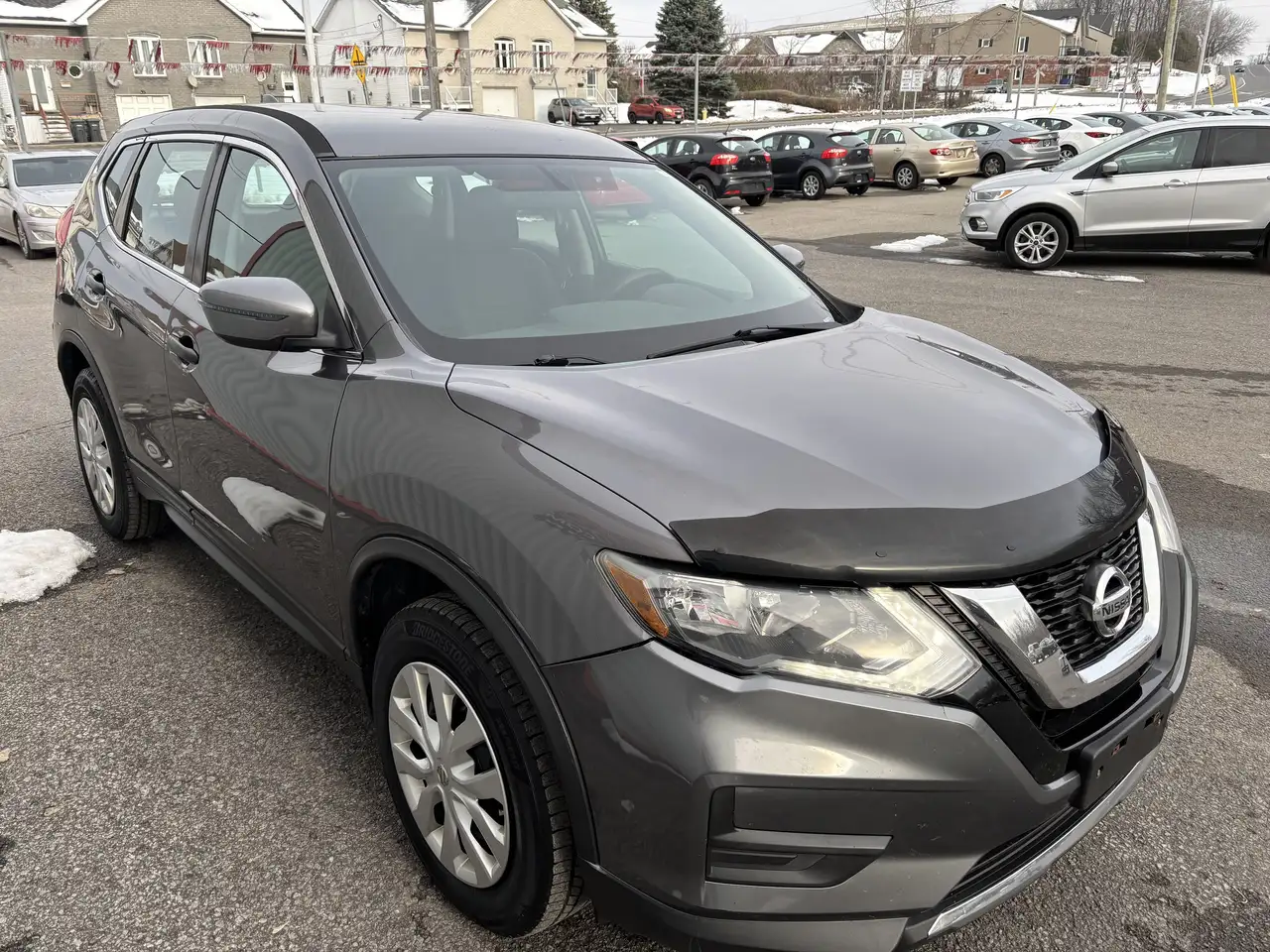 Nissan Rogue снимка Nissan Rogue