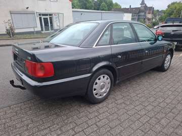 AUDI 100. 2.8 AUTOMATIK TÜV NEU 6 ZYLINDER