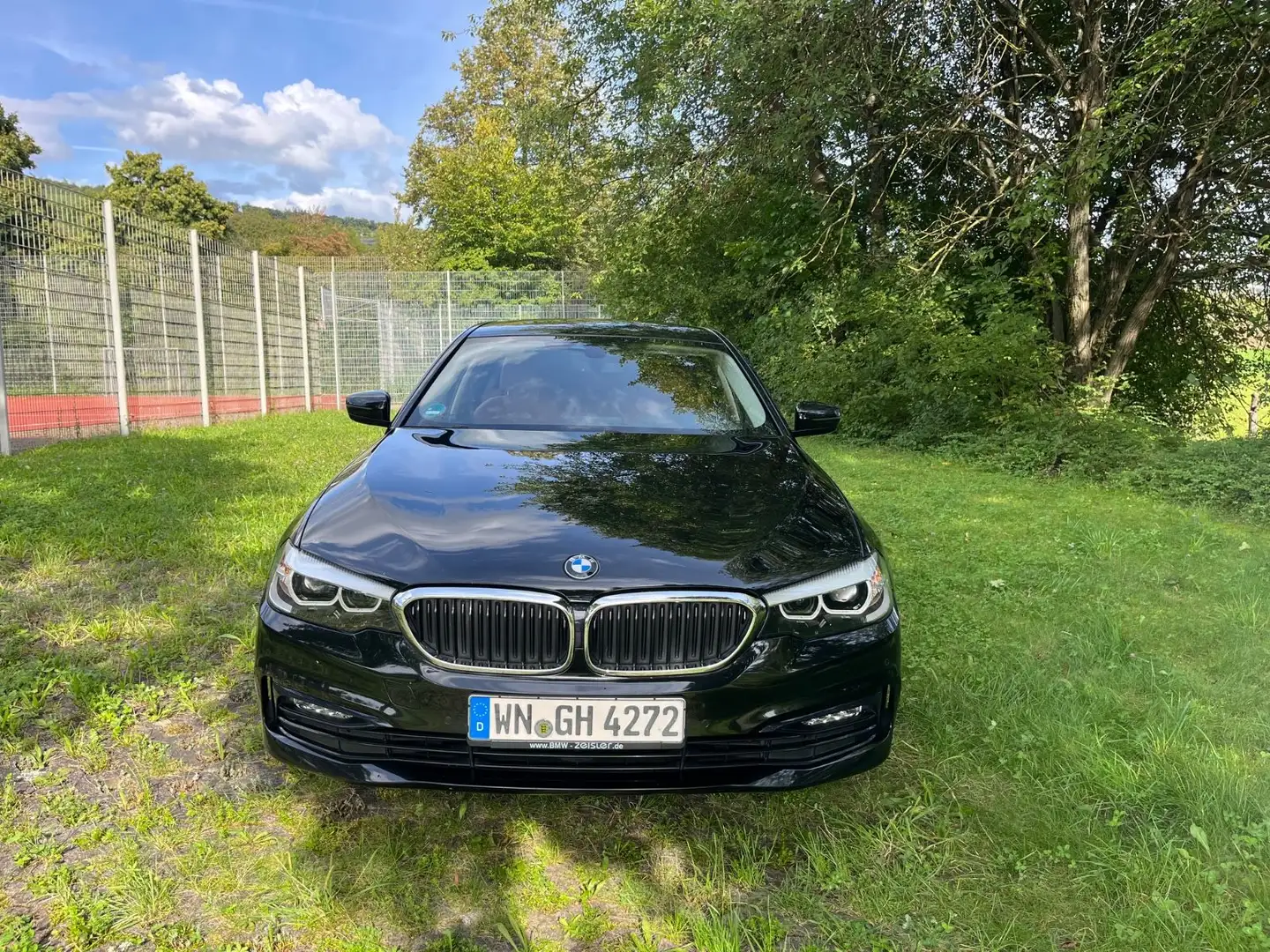 BMW 540 Baureihe 5 Lim. 540 d xDrive Sport Line Schwarz - 2