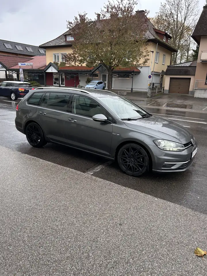Volkswagen Golf Variant