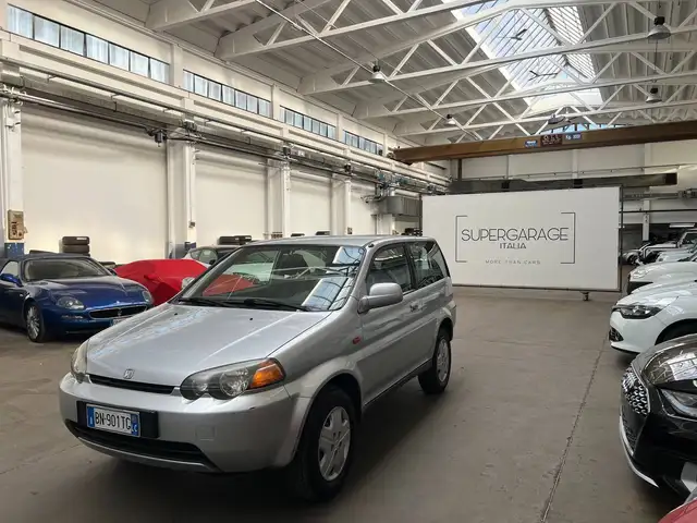 2001 Honda HR-V in Silver for sale