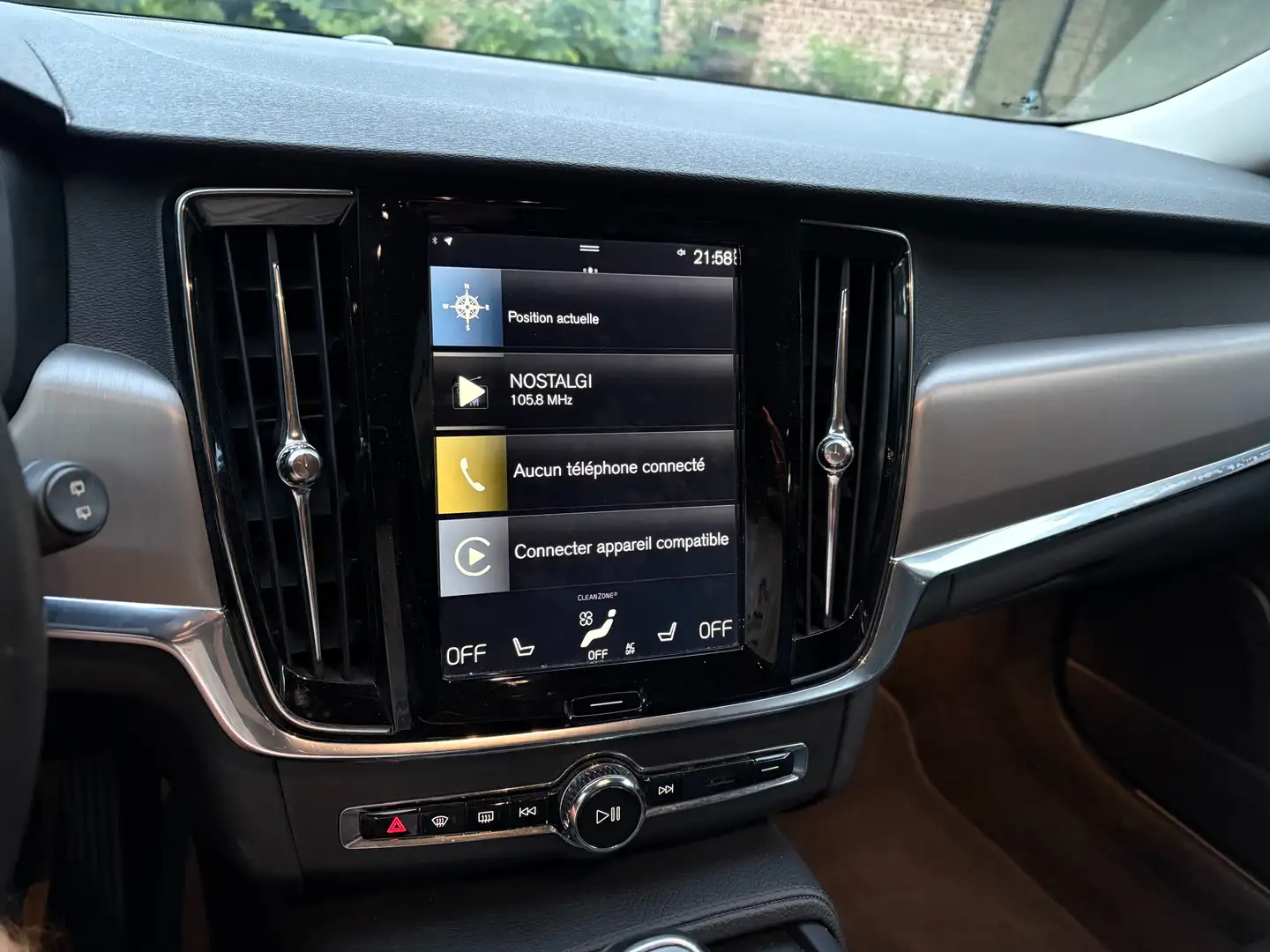 Volvo V90 V90 2.0 D4 Momentum Noir - 2