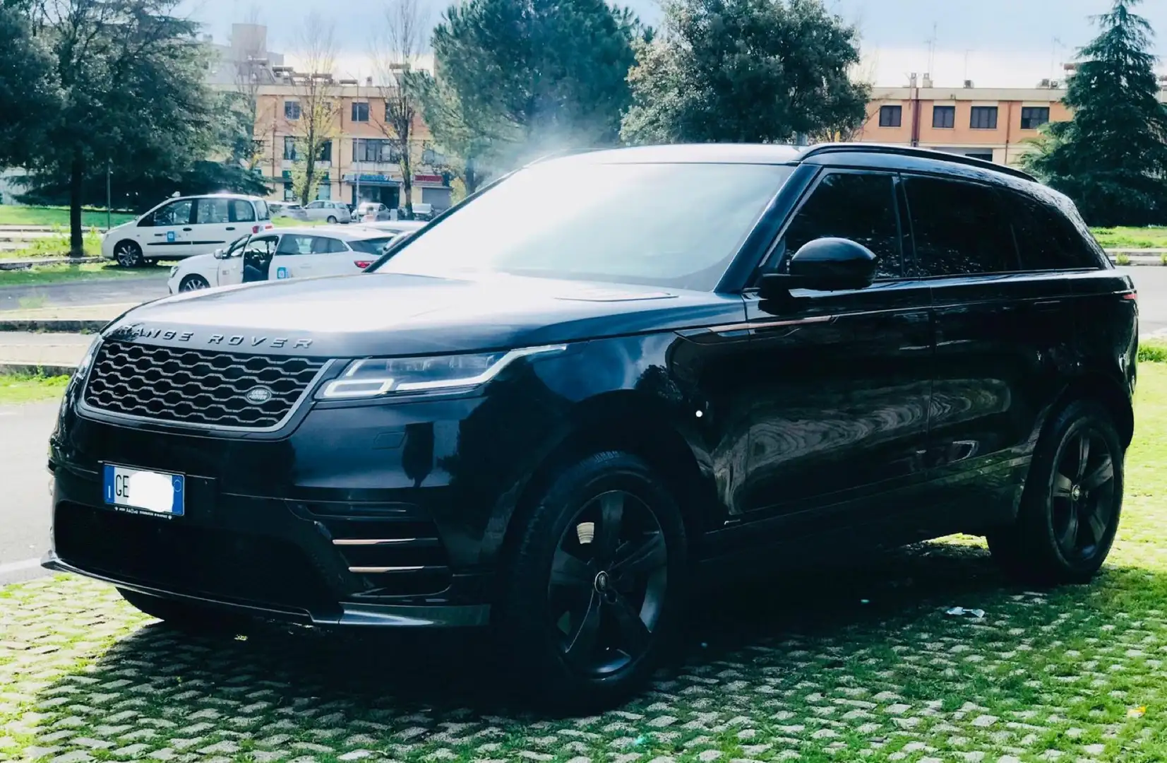 Land Rover Range Rover Velar 2.0 si4 R-Dynamic 250cv auto garanzia 12 mesi Noir - 2