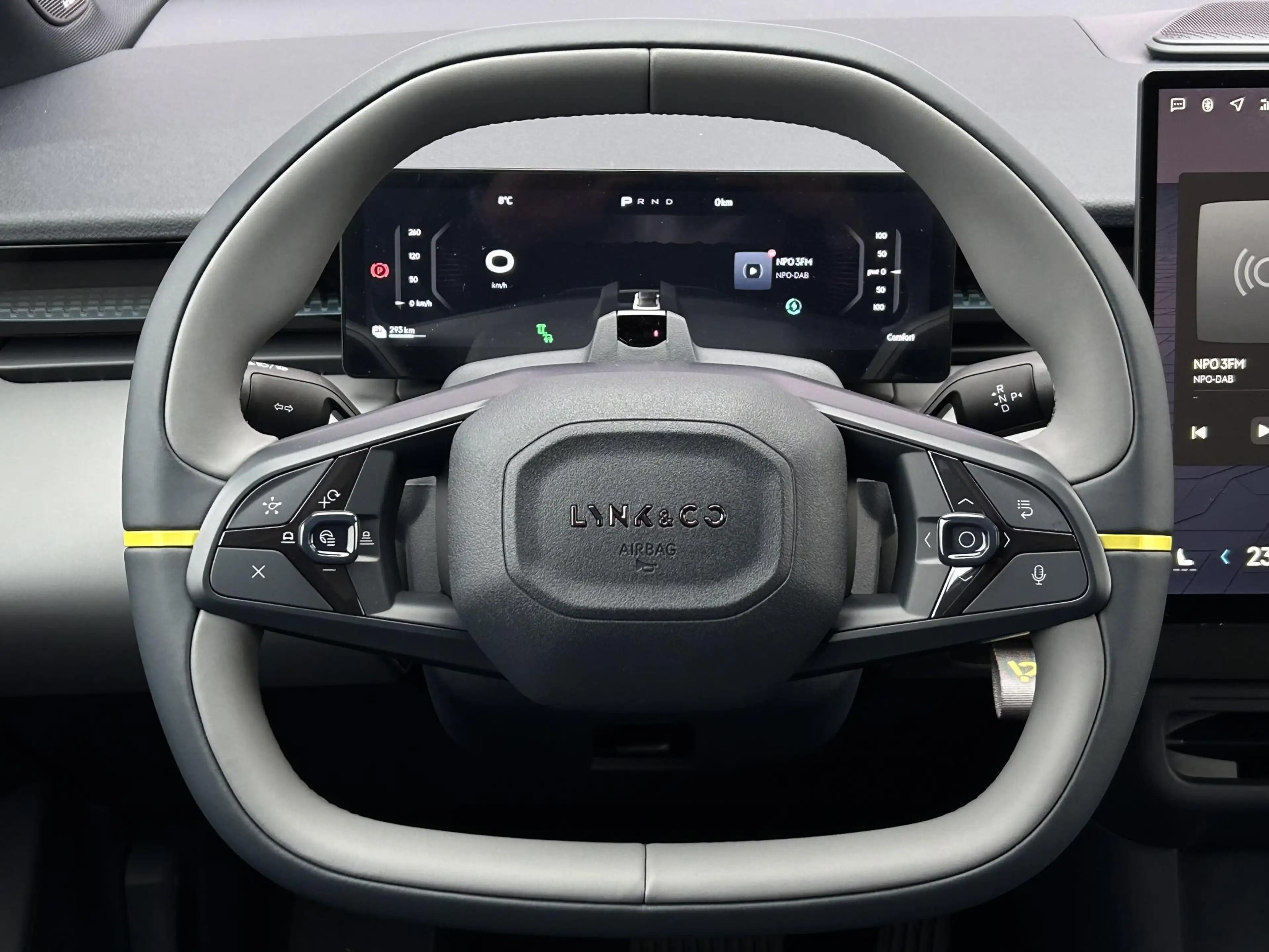 Lynk & Co 02 More 66 KW | 445 km elektrisch bereik | Adaptive C — photo 5