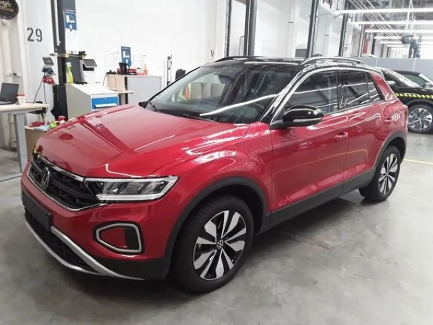 Volkswagen T-Roc 1.5 TSI MOVE 5JG+LED+NAVI+ACC+SHZ+DAB+17Z. Rot - 2