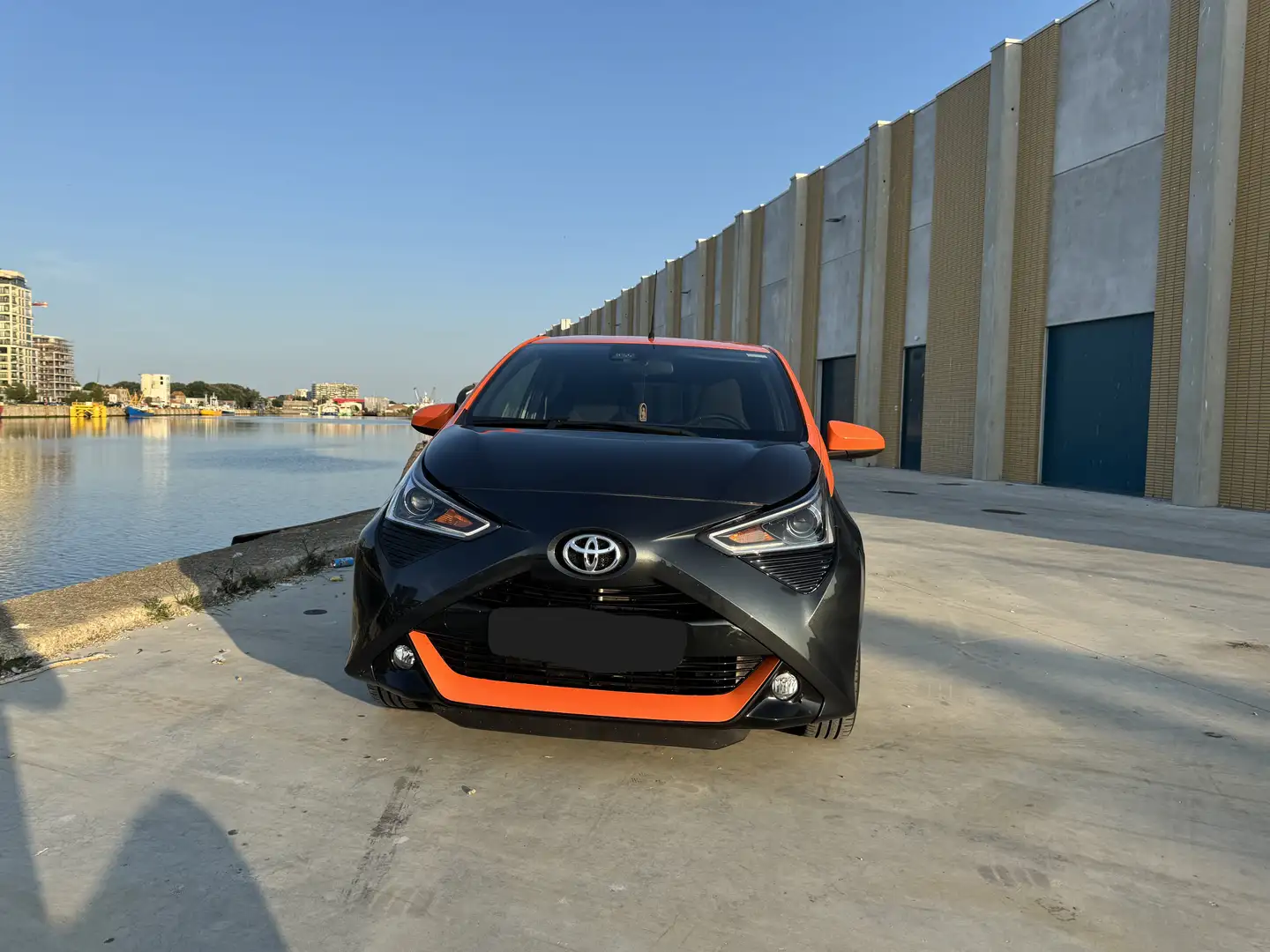 Toyota Aygo Aygo x-JBL Full option Szary - 2