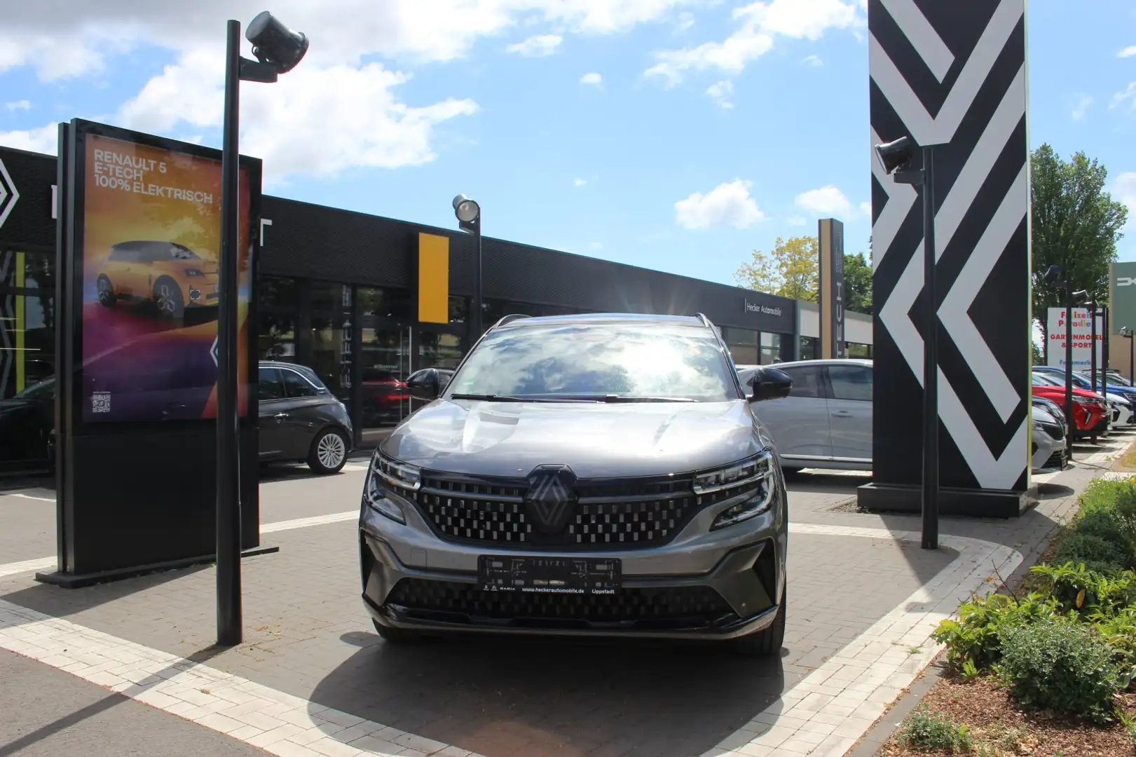 Renault Austral 1.3 TCe 160 Mild-Hybrid Techno Esp Alpine *Kamera* Noir - 2