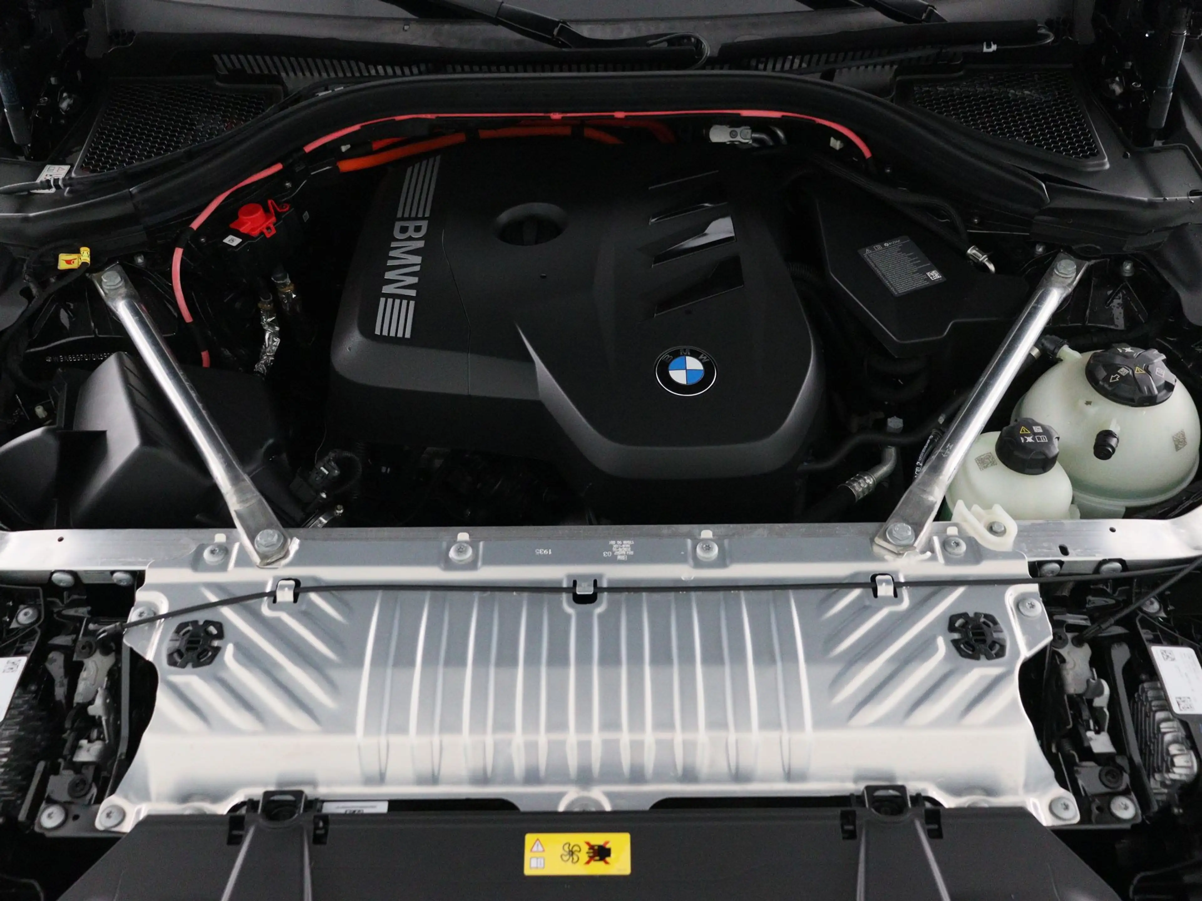 BMW X3 30e xDrive SoH 100% — photo 5