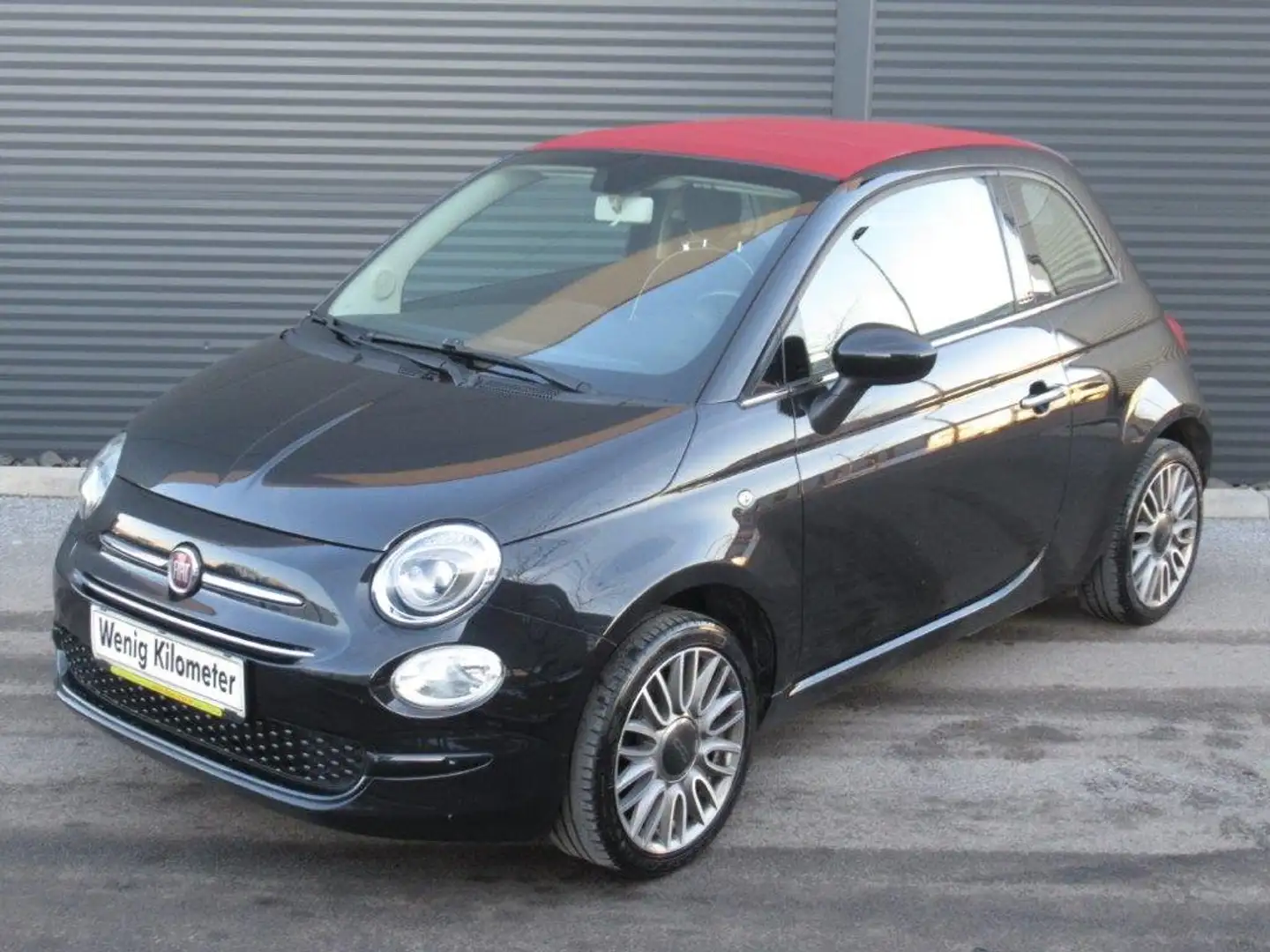 Fiat 500C 1,8 8V Lounge Eco. Schwarz - 1