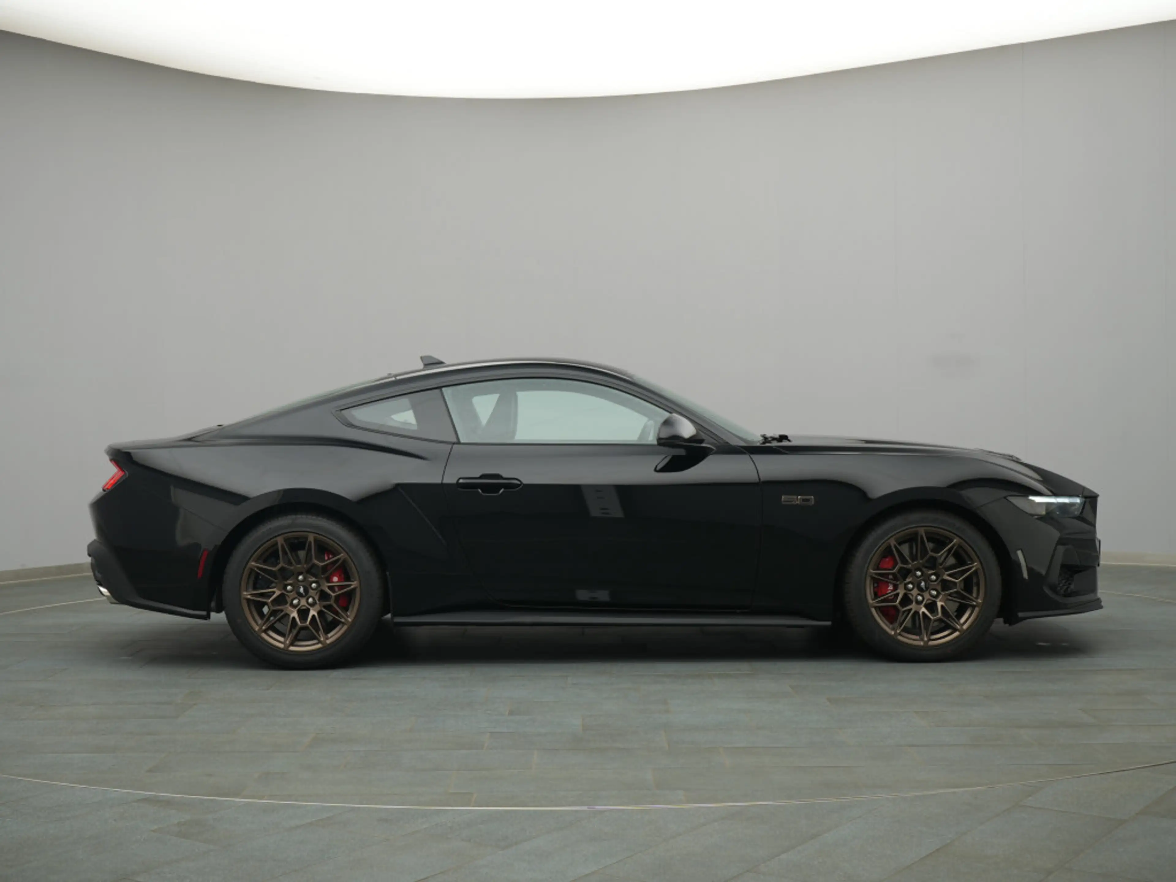 Ford Mustang GT Coupé V8 446PS Aut./MagneRide — photo 8