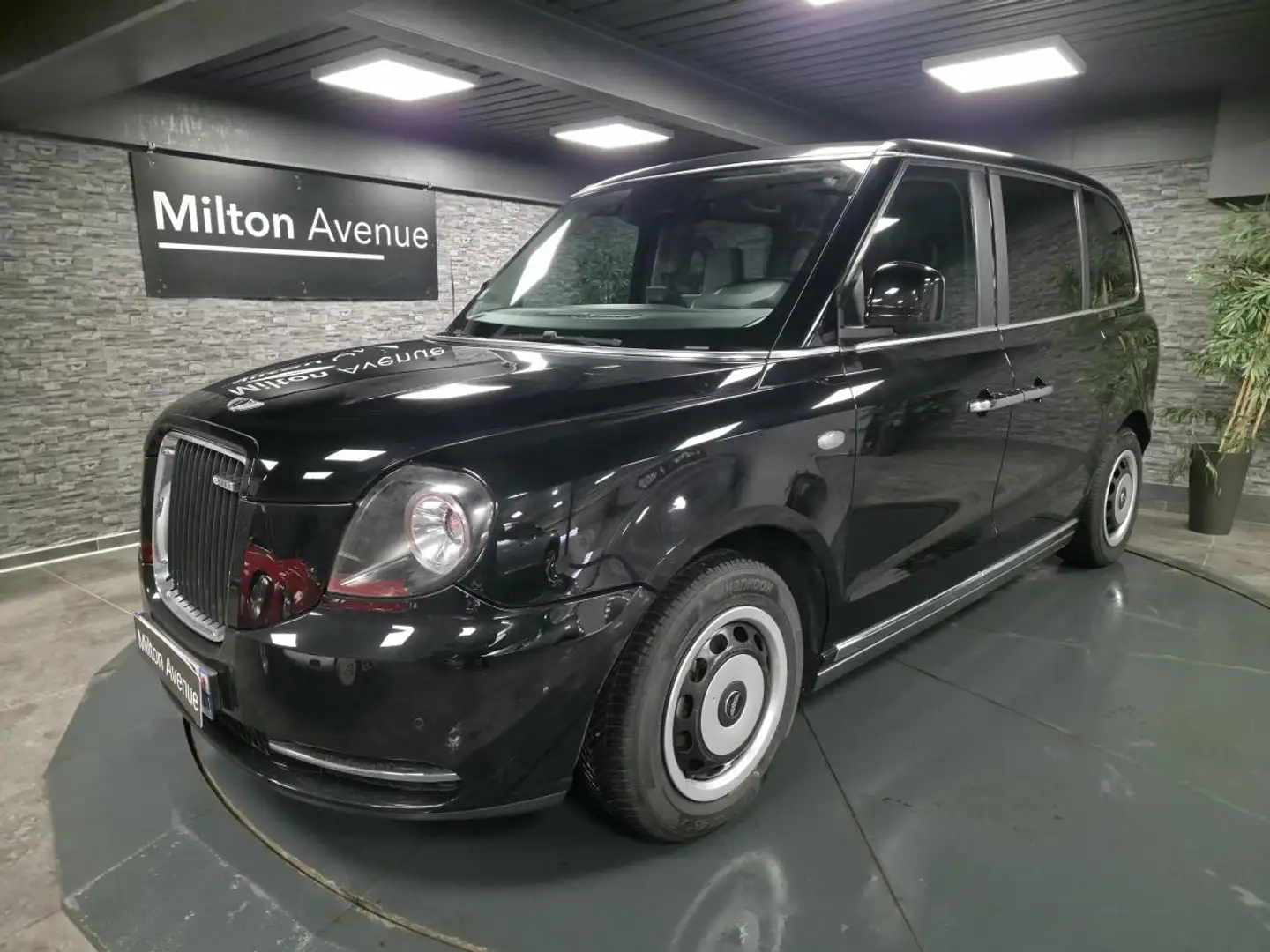 LEVC TX e-City - 150  Icon Schwarz - 1