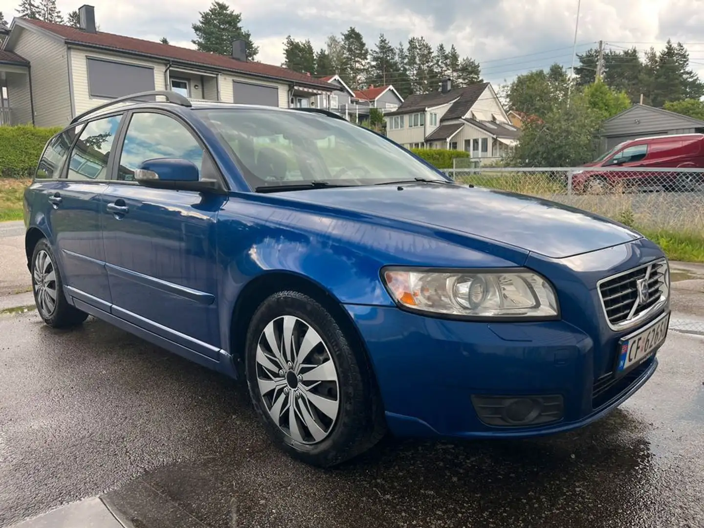 Volvo V50 2.4i - 170 Momentum - 1