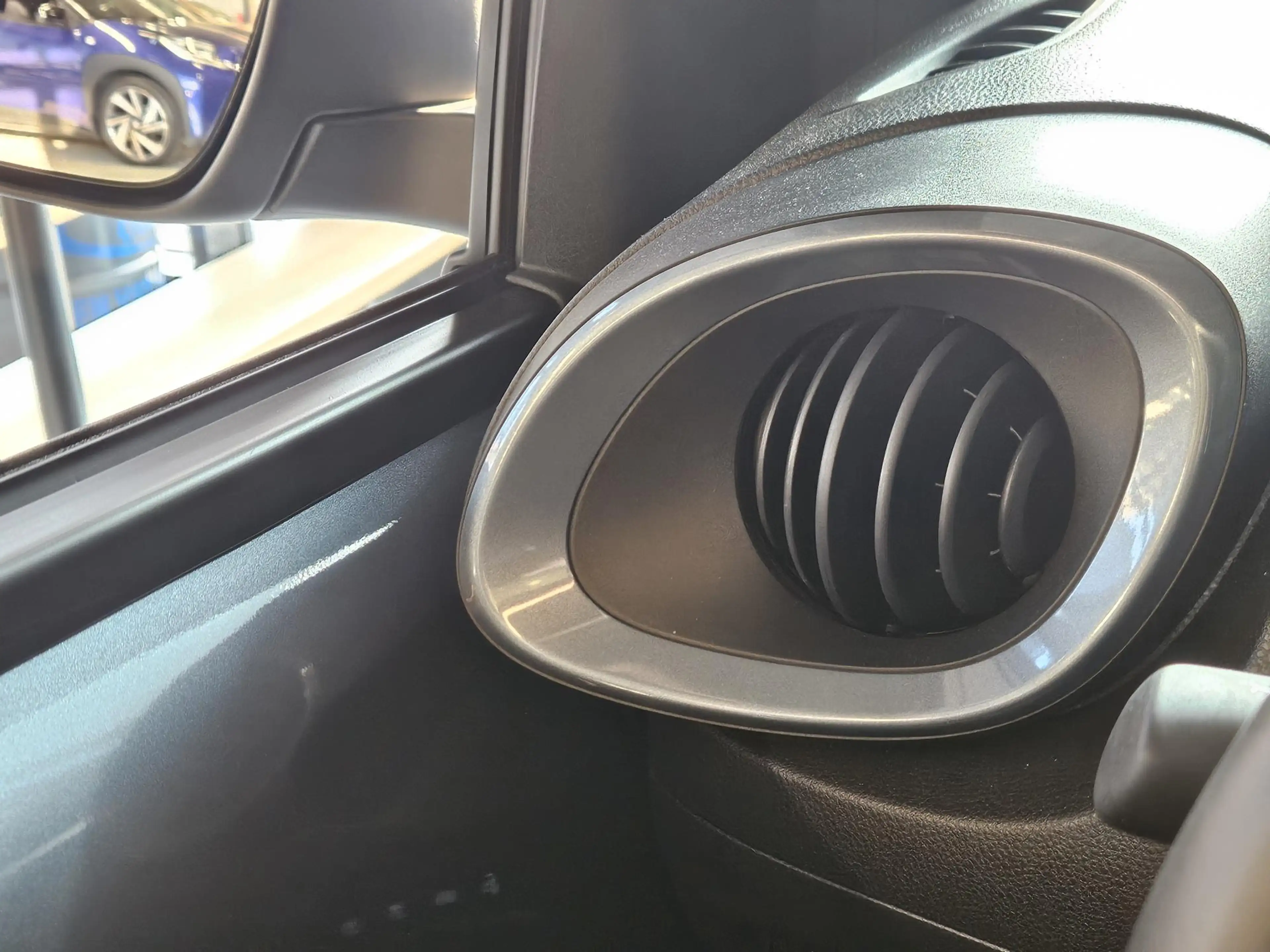 Toyota Aygo X 1.0 VVT-i MT Pulse Two Tone Fabrieksgarantie — photo 23