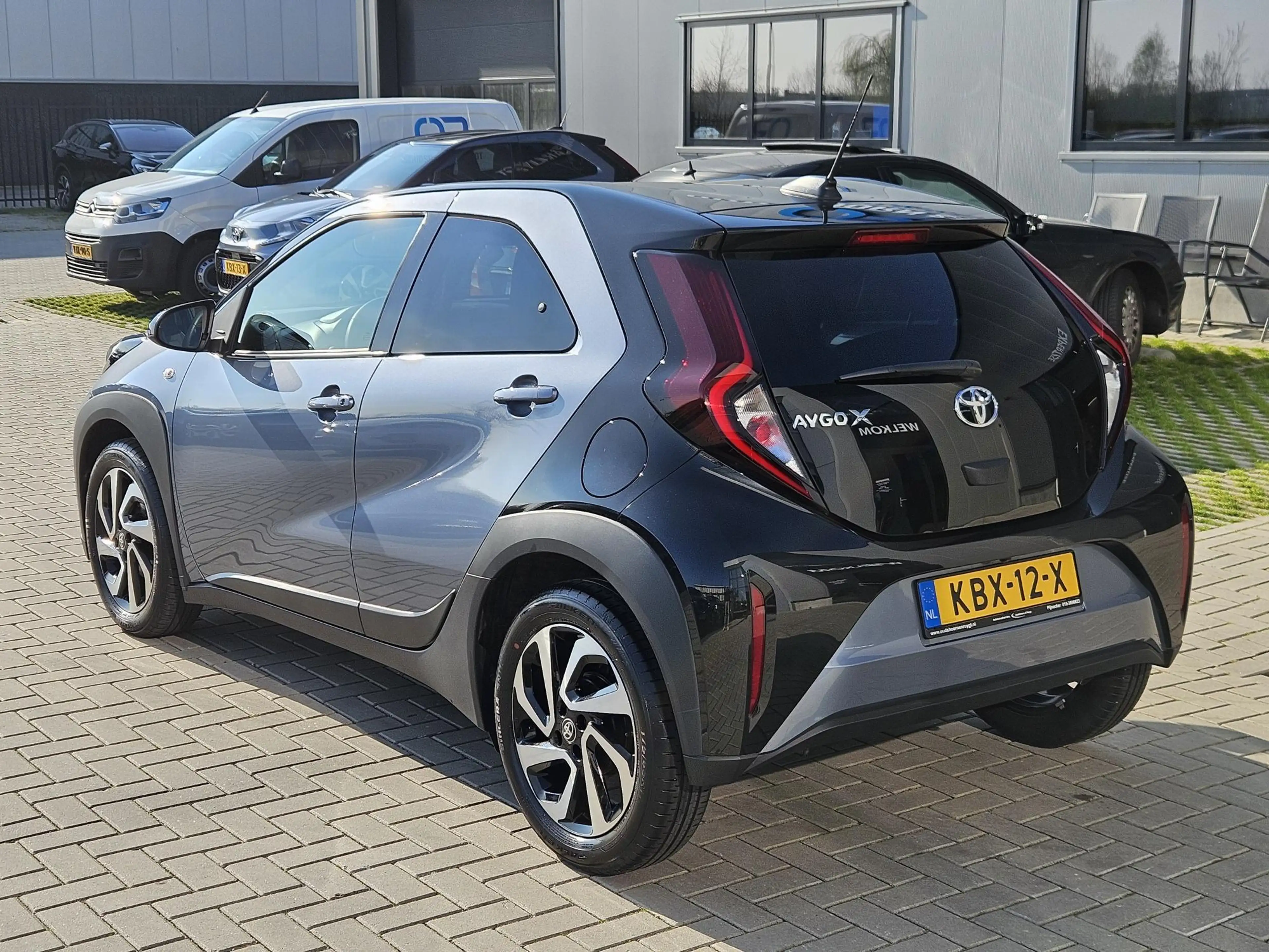 Toyota Aygo X 1.0 VVT-i MT Pulse Two Tone Fabrieksgarantie — photo 9