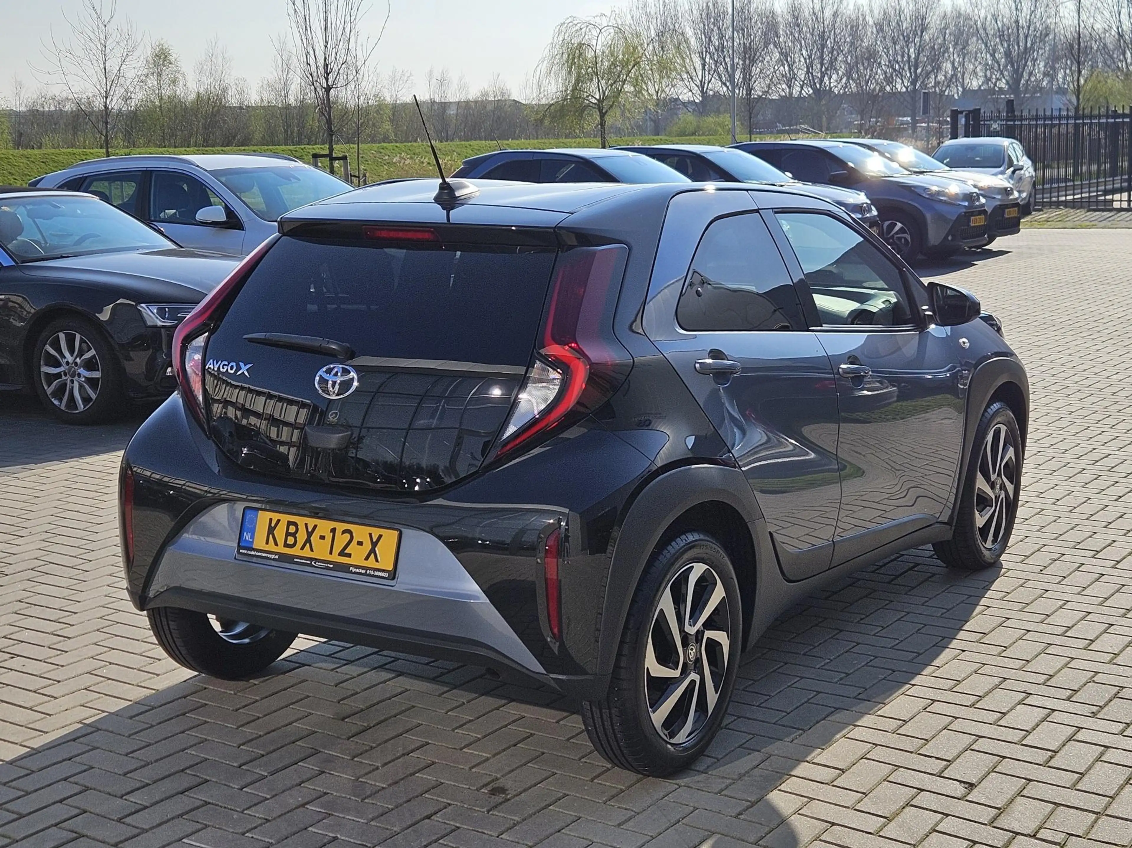 Toyota Aygo X 1.0 VVT-i MT Pulse Two Tone Fabrieksgarantie — photo 10