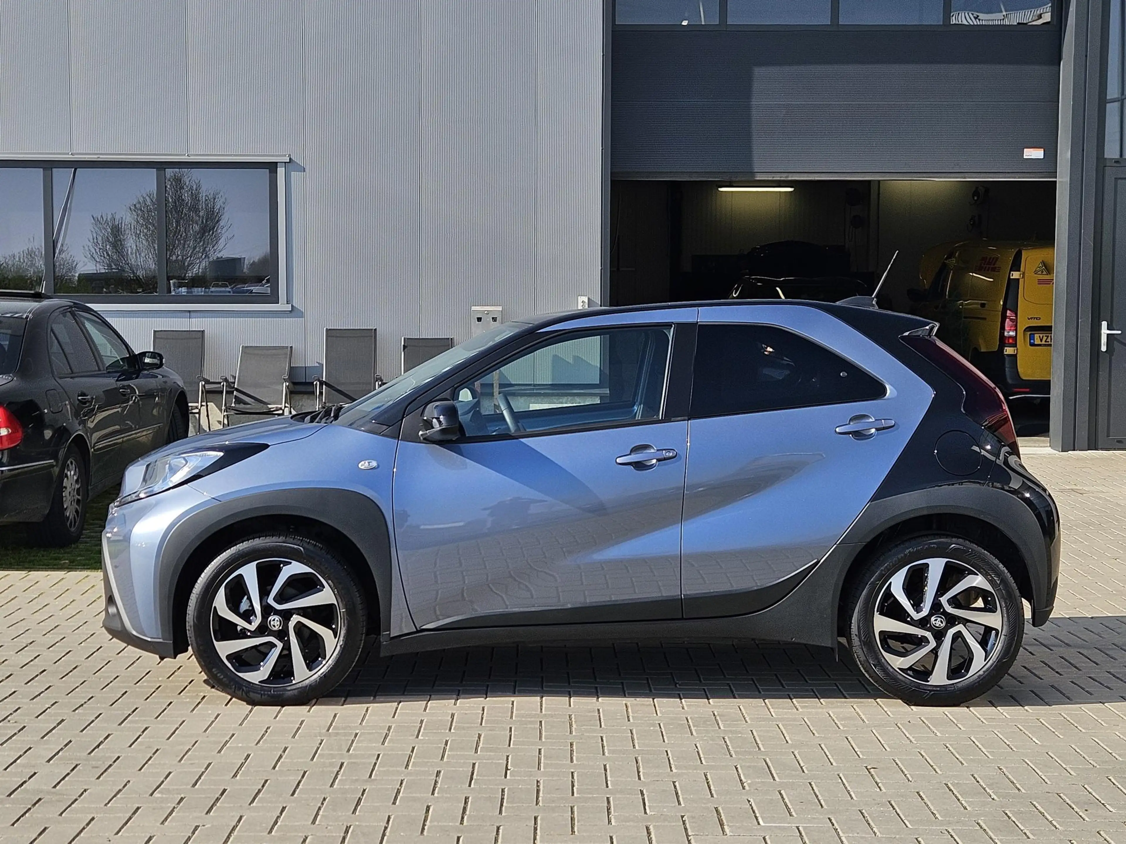 Toyota Aygo X 1.0 VVT-i MT Pulse Two Tone Fabrieksgarantie — photo 8