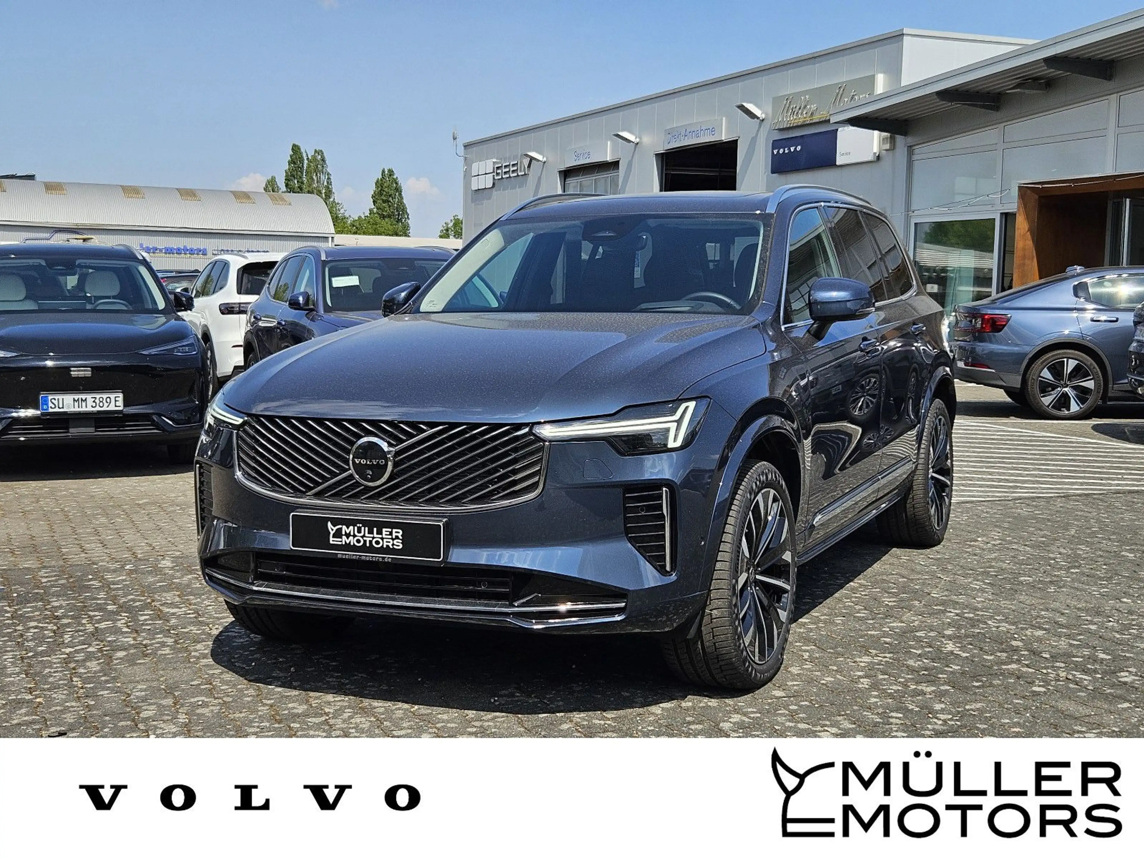 Volvo XC90 Plus Bright AWD Panorama, HeadUp, AHK — photo 3