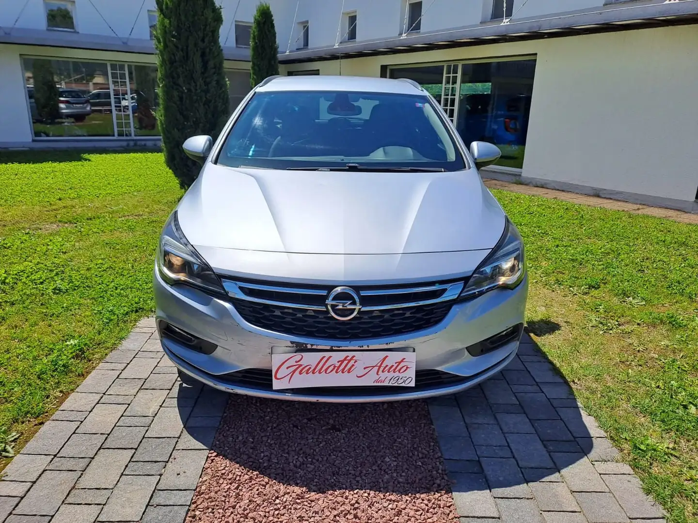 Opel Astra 1.6 CDTi 110CV S&S Sports Tourer Argento - 2