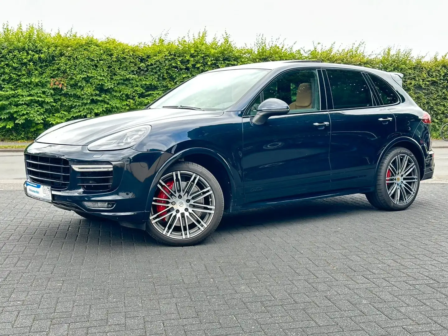 Porsche Cayenne GTS Chrono Pano-Soft-LED-Kamera- Blau - 2