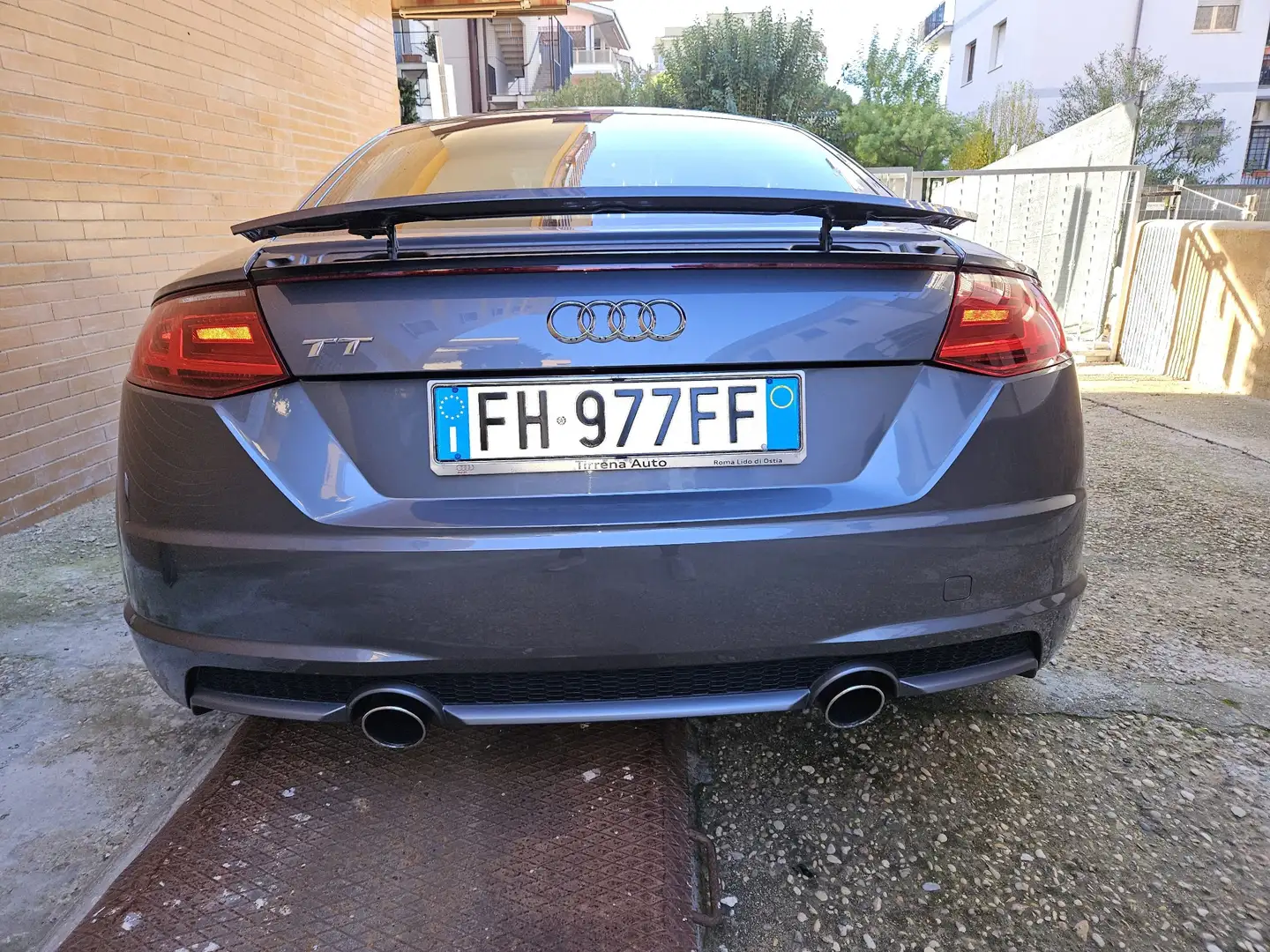 Audi TT Coupe 1.8 tfsi - 1