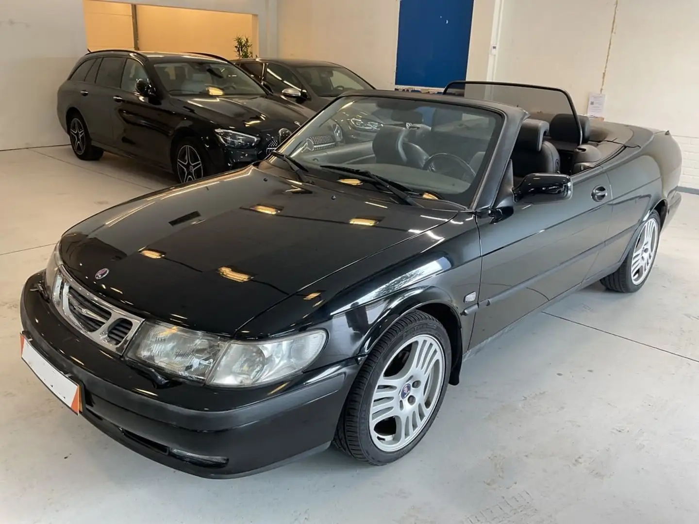 Saab 9-3 2.0t S Luxury Automaat | 3e eigenaar Zwart - 1