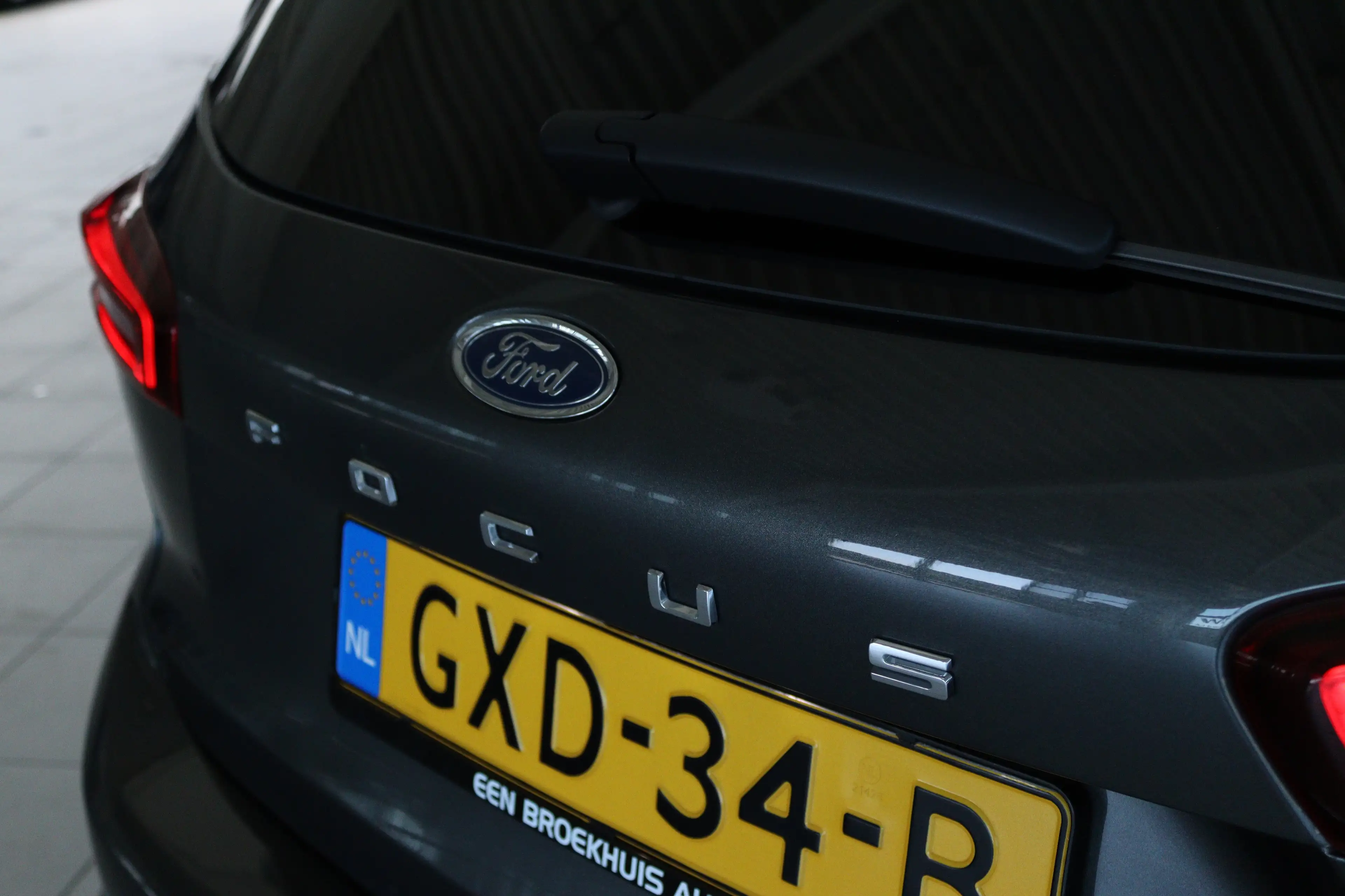 Ford Focus Wagon 1.0EB Hybrid ST Line | NL-AUTO! | 1E EIGENAA — photo 12