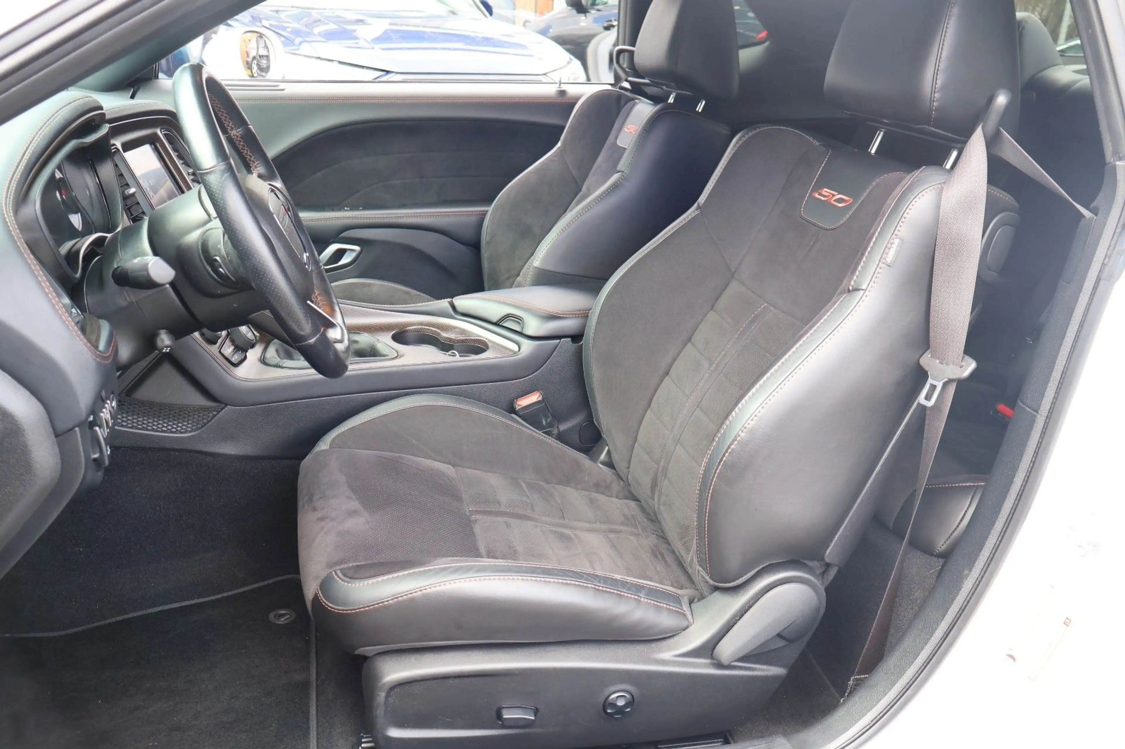Dodge Challenger Dodge Challenger R/T 50th Anniversary EDITION — photo 11