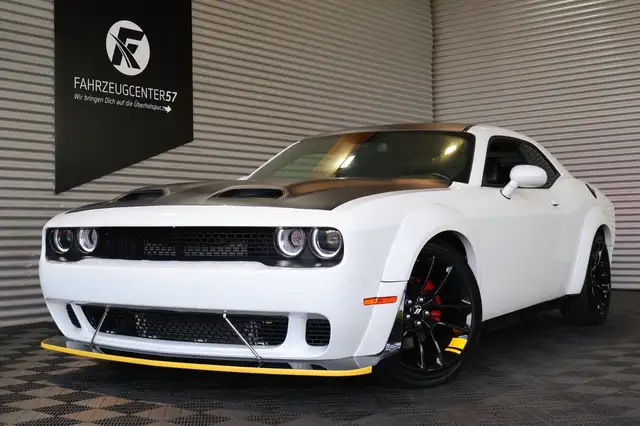Dodge Challenger Dodge Challenger R/T 50th Anniversary EDITION