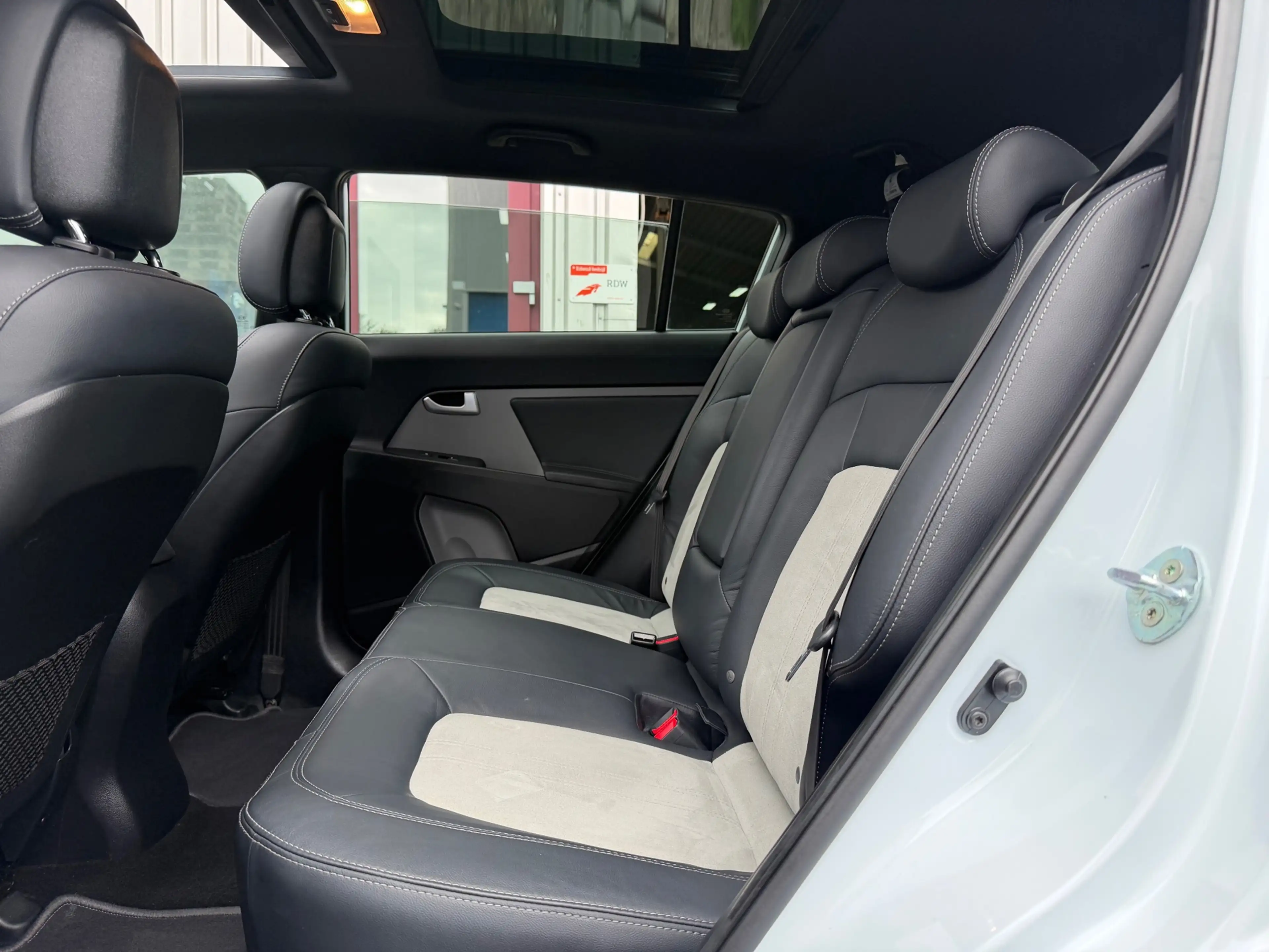 Kia Sportage 1.6 GDI DynamicPlusLine|Navi|Pano|HalfLeder/Suède| — photo 11