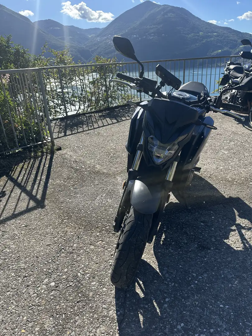 Honda CB 650 CB650F Noir - 1