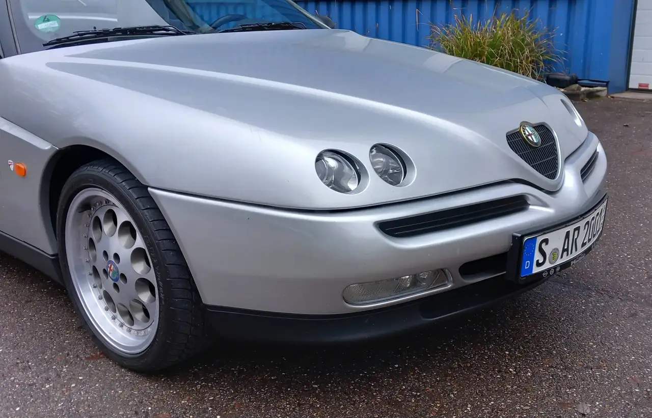 Alfa Romeo Spider 2.0 16V Twin Spark, foto 3