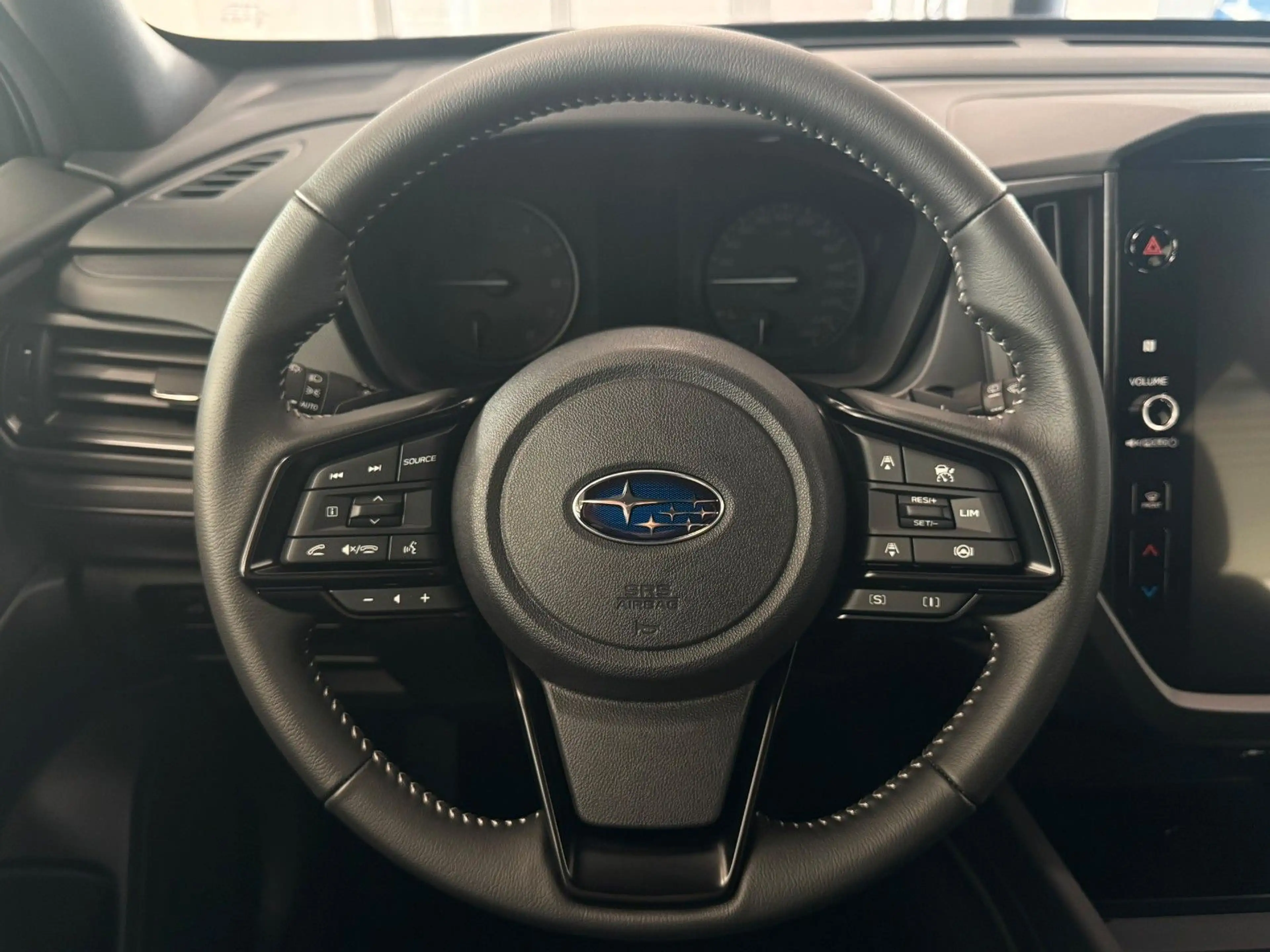 Subaru Forester 2.0ie Exclusive | LED | AWD | Panorama — photo 12