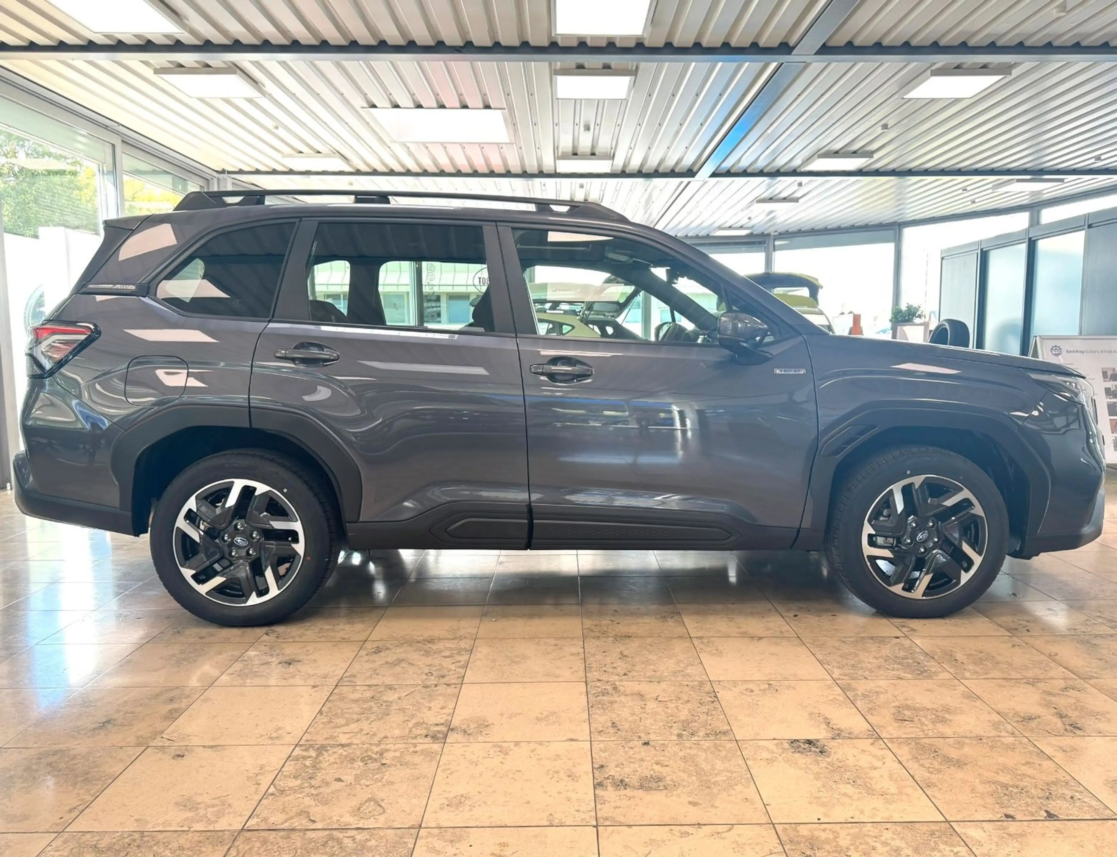 Subaru Forester 2.0ie Exclusive | LED | AWD | Panorama — photo 6