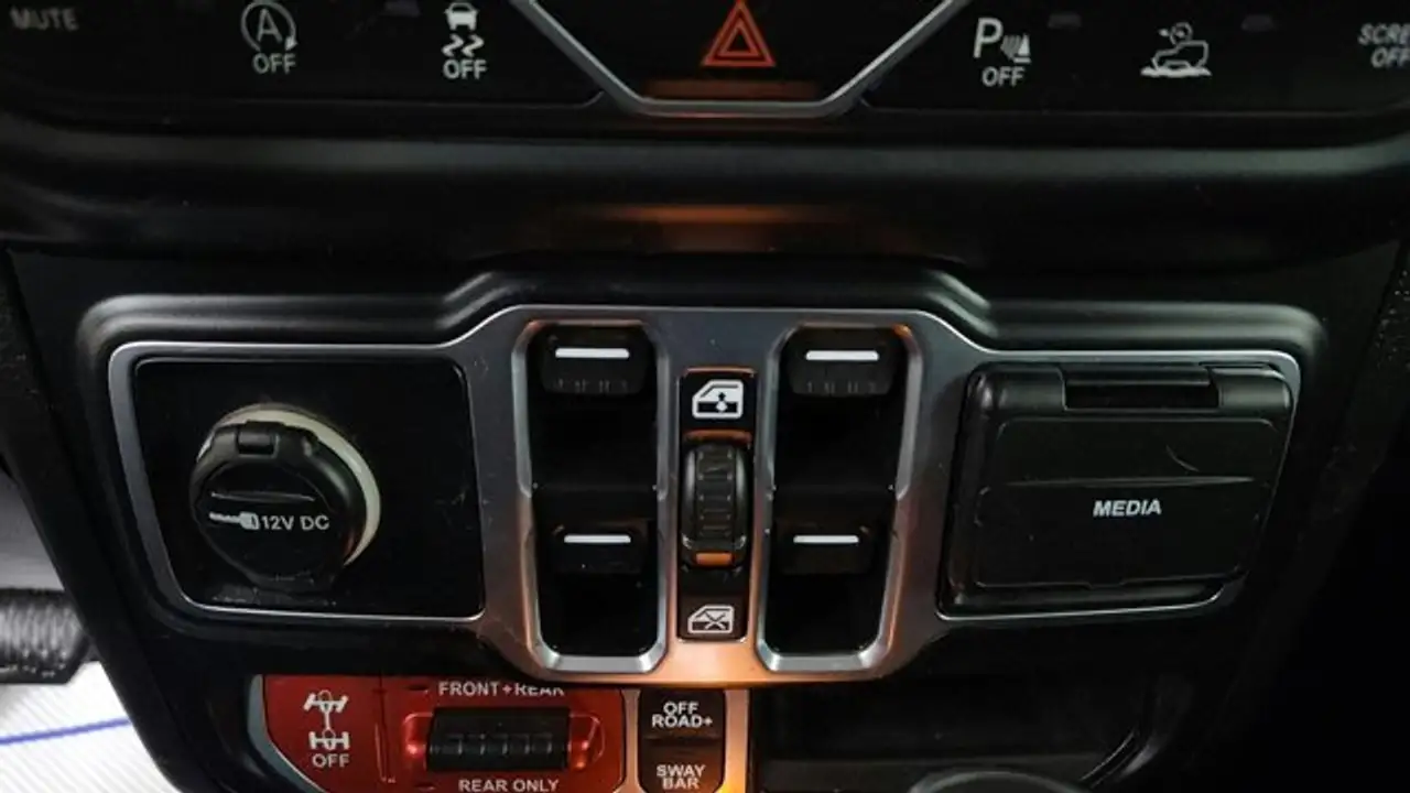 Jeep Gladiator снимка Jeep Gladiator