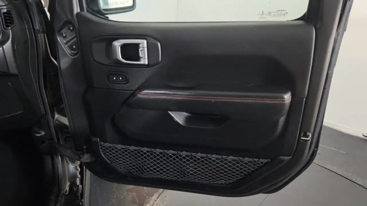 Jeep Gladiator снимка Jeep Gladiator