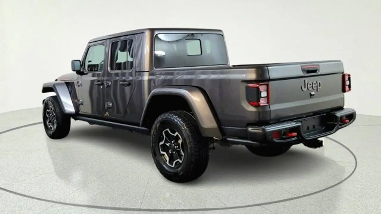 Jeep Gladiator снимка Jeep Gladiator
