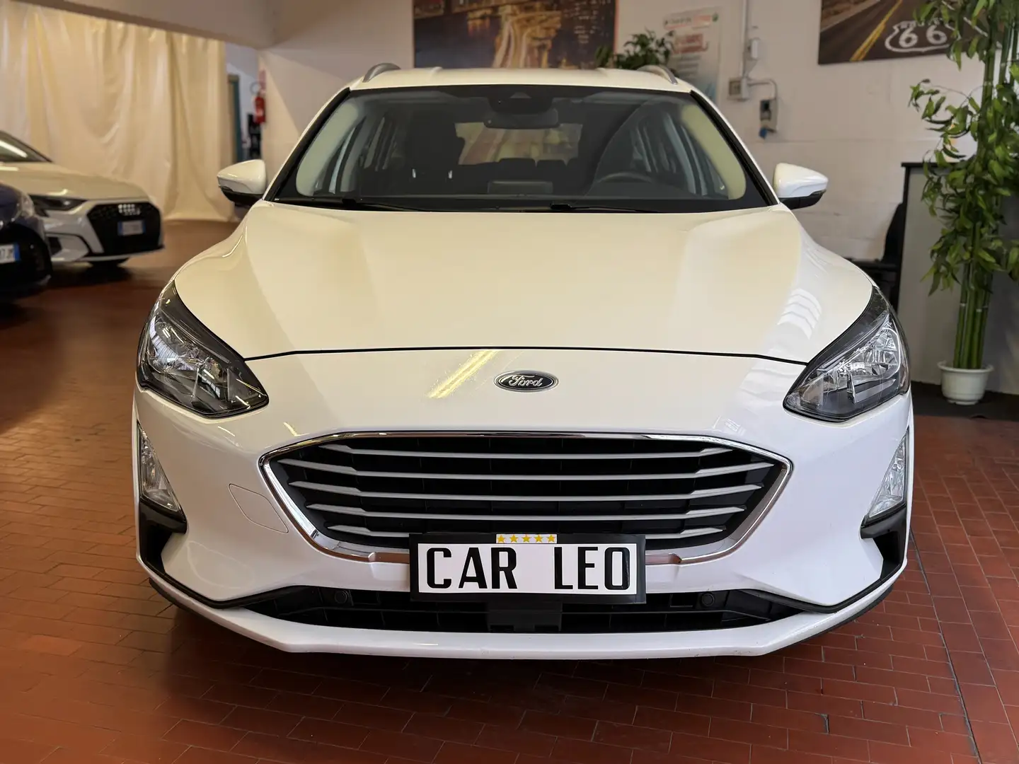 Ford Focus Focus SW 1.5 ecoblue Business Co-pilot s Bianco - 2