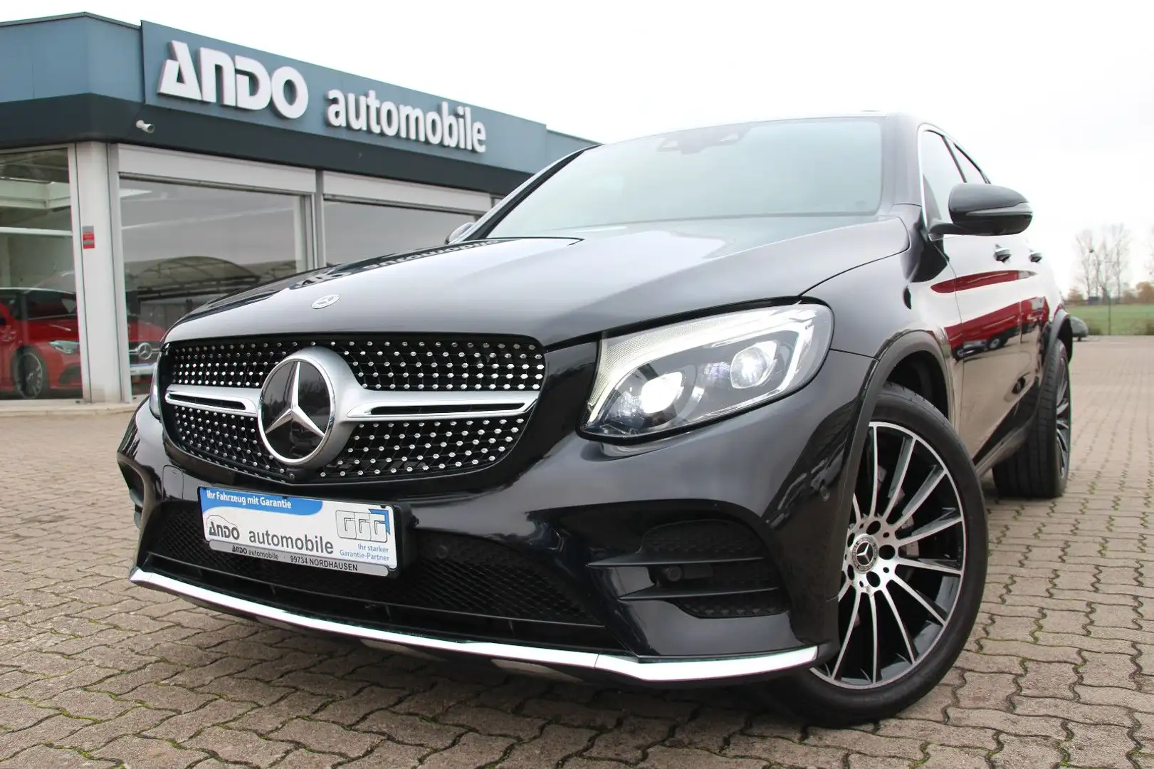 Mercedes-Benz GLC 350 d Coupe 4Matic AMG-Line LED/360°/AHK/BUR Schwarz - 2