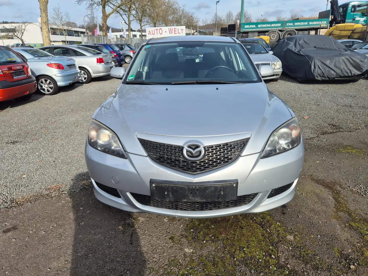 Mazda 3 3 Fließheck 1.6 Sport Comfort Silber - 2