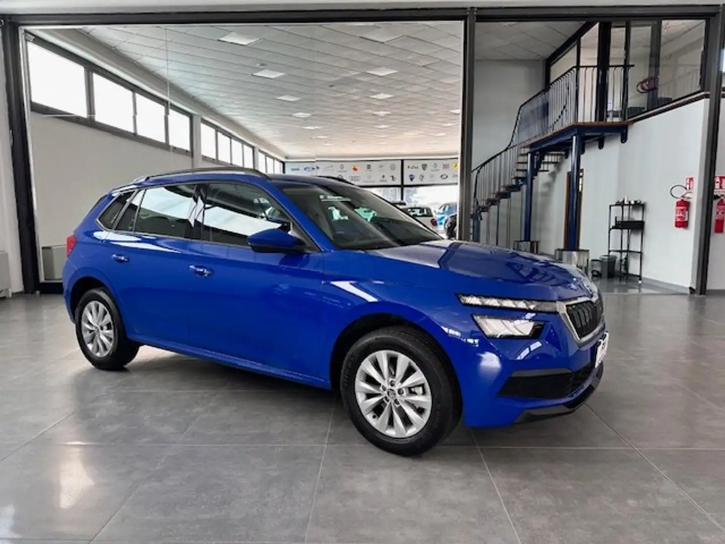 Skoda Kamiq Kamiq 1.0 tsi Ambition 95cv Blu/Azzurro - 1