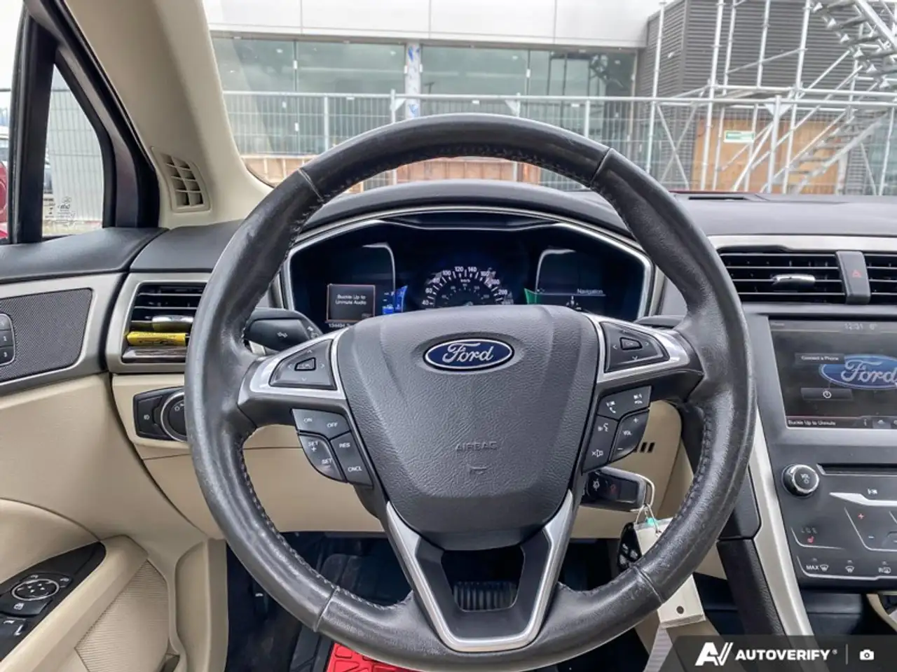 Ford Fusion снимка Ford Fusion