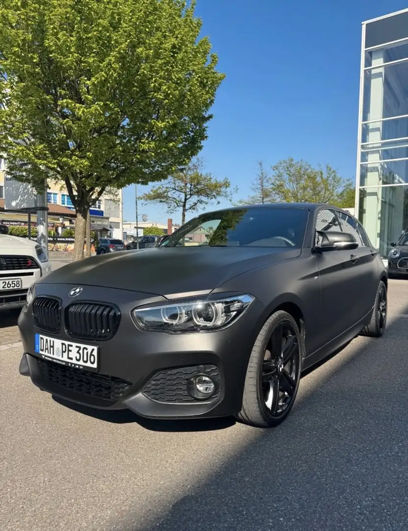 BMW 118 118 i Edition M Sport Shadow Weiß - 1