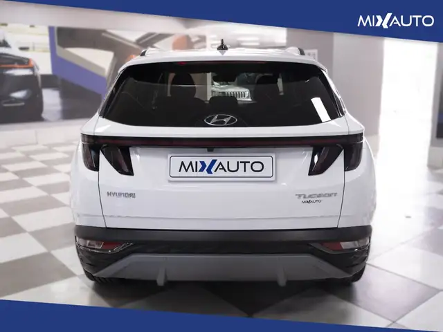 Hyundai Tucson view 4