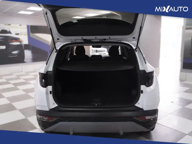Hyundai Tucson view 7