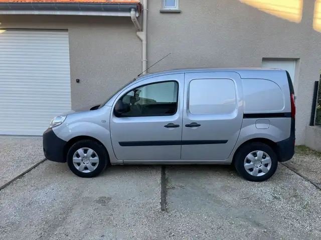 Renault Kangoo view 2