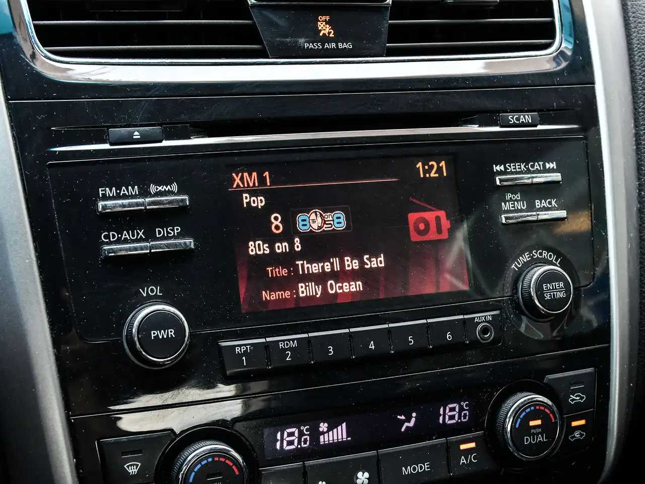Nissan Altima снимка Nissan Altima