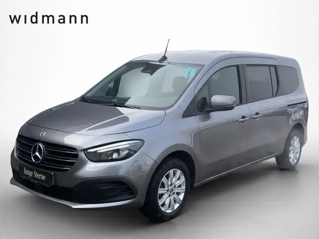 Mercedes-Benz Classe T T 180  AUT DynLicht Fernlichtass. Kam. KlimaA LM